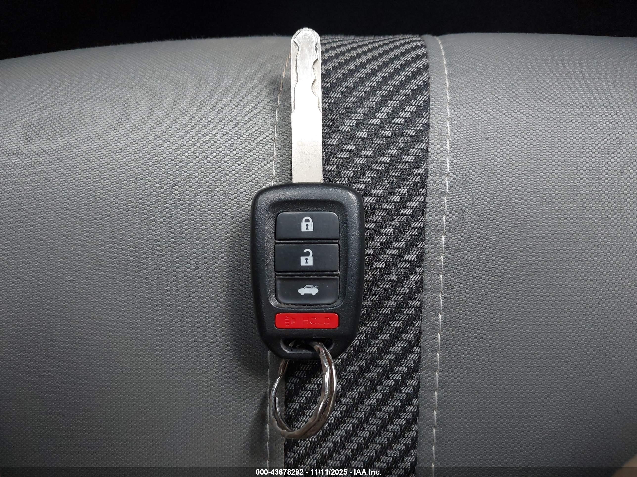 HONDA CIVIC image 11