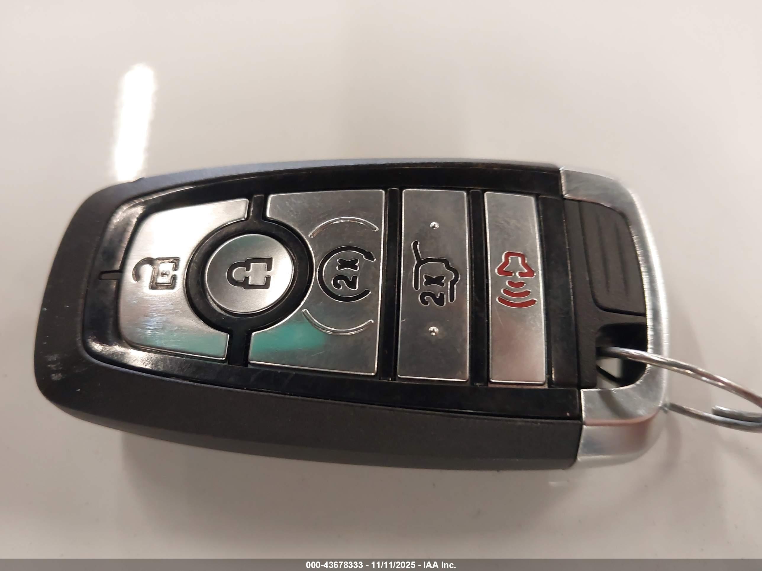FORD ESCAPE image 11