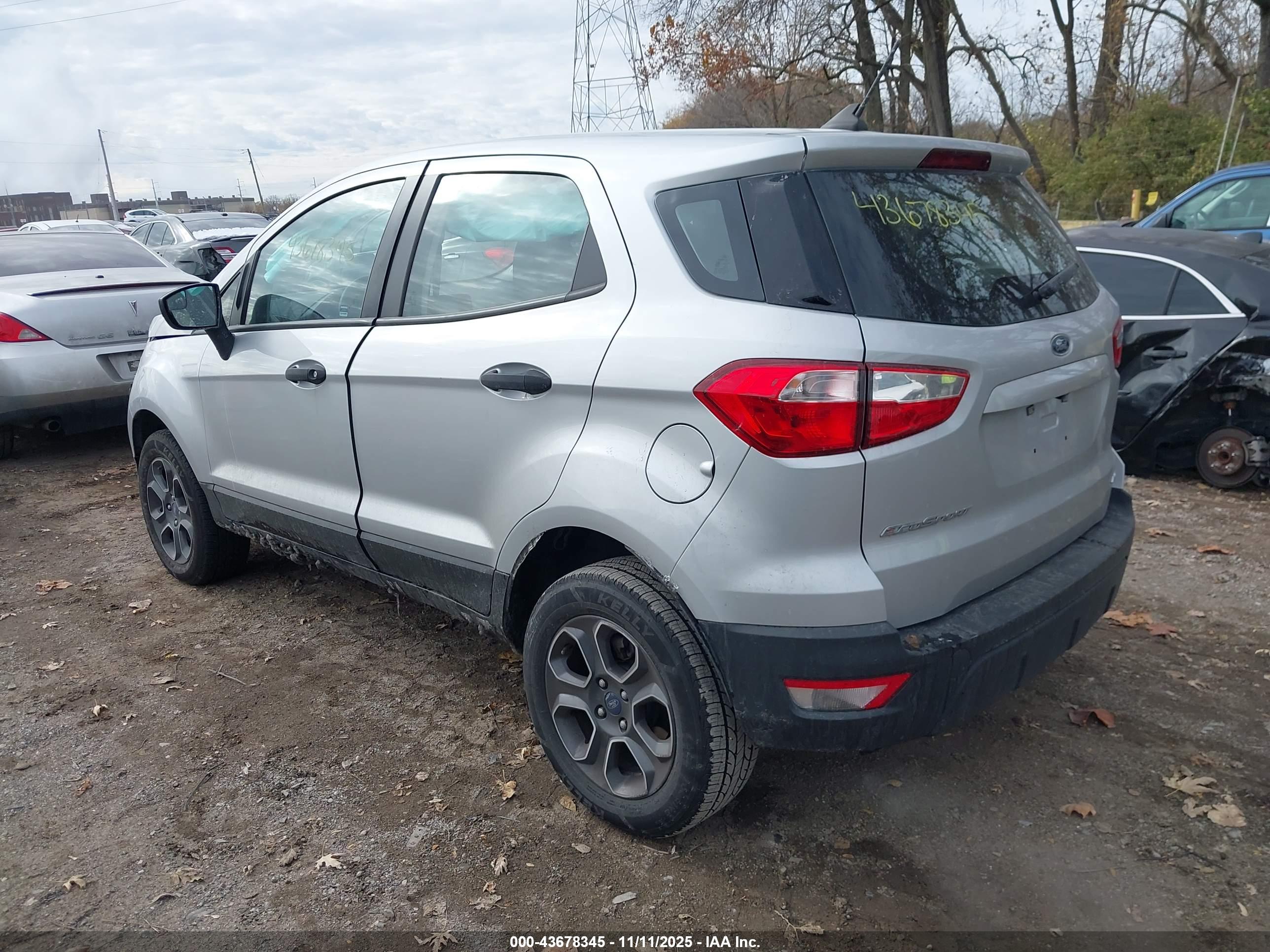 FORD ECOSPORT image 3