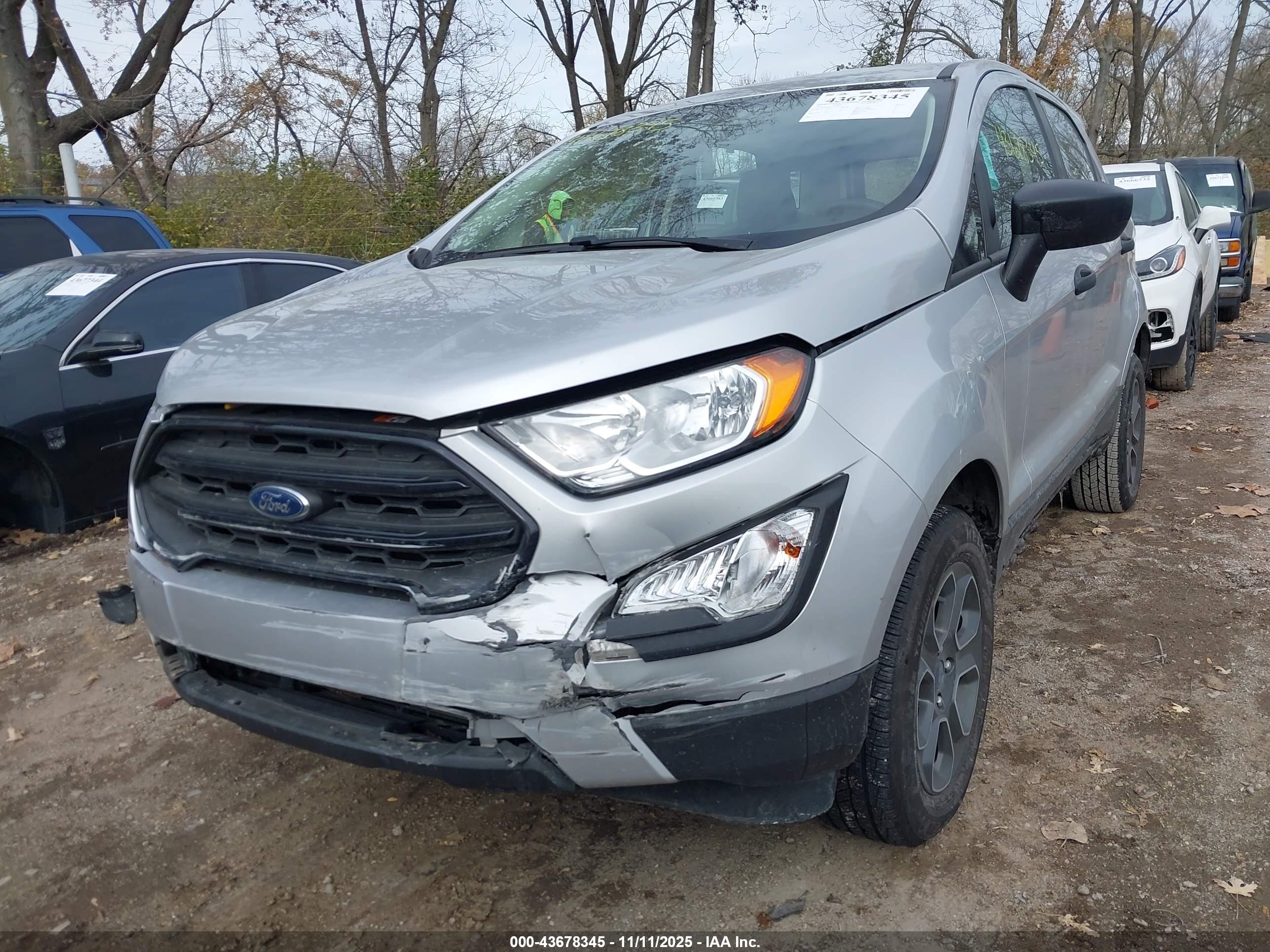 FORD ECOSPORT image 6