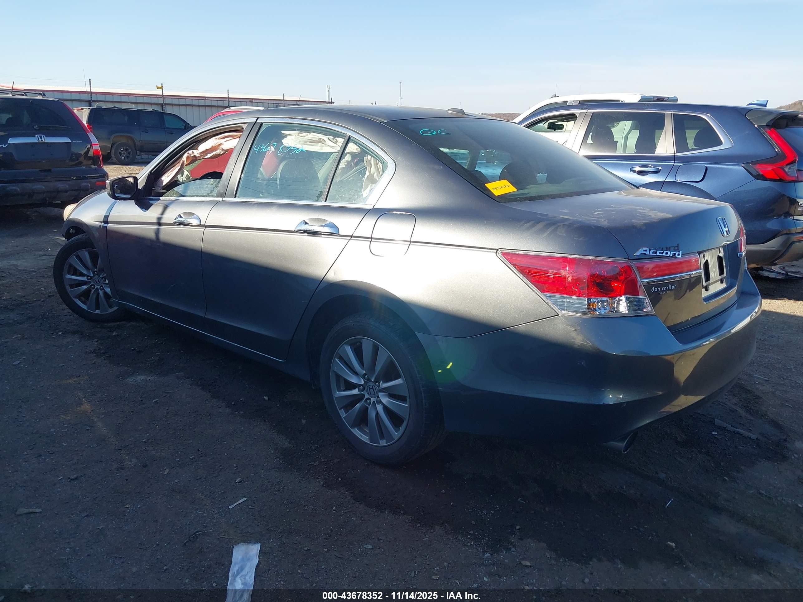 HONDA ACCORD image 3
