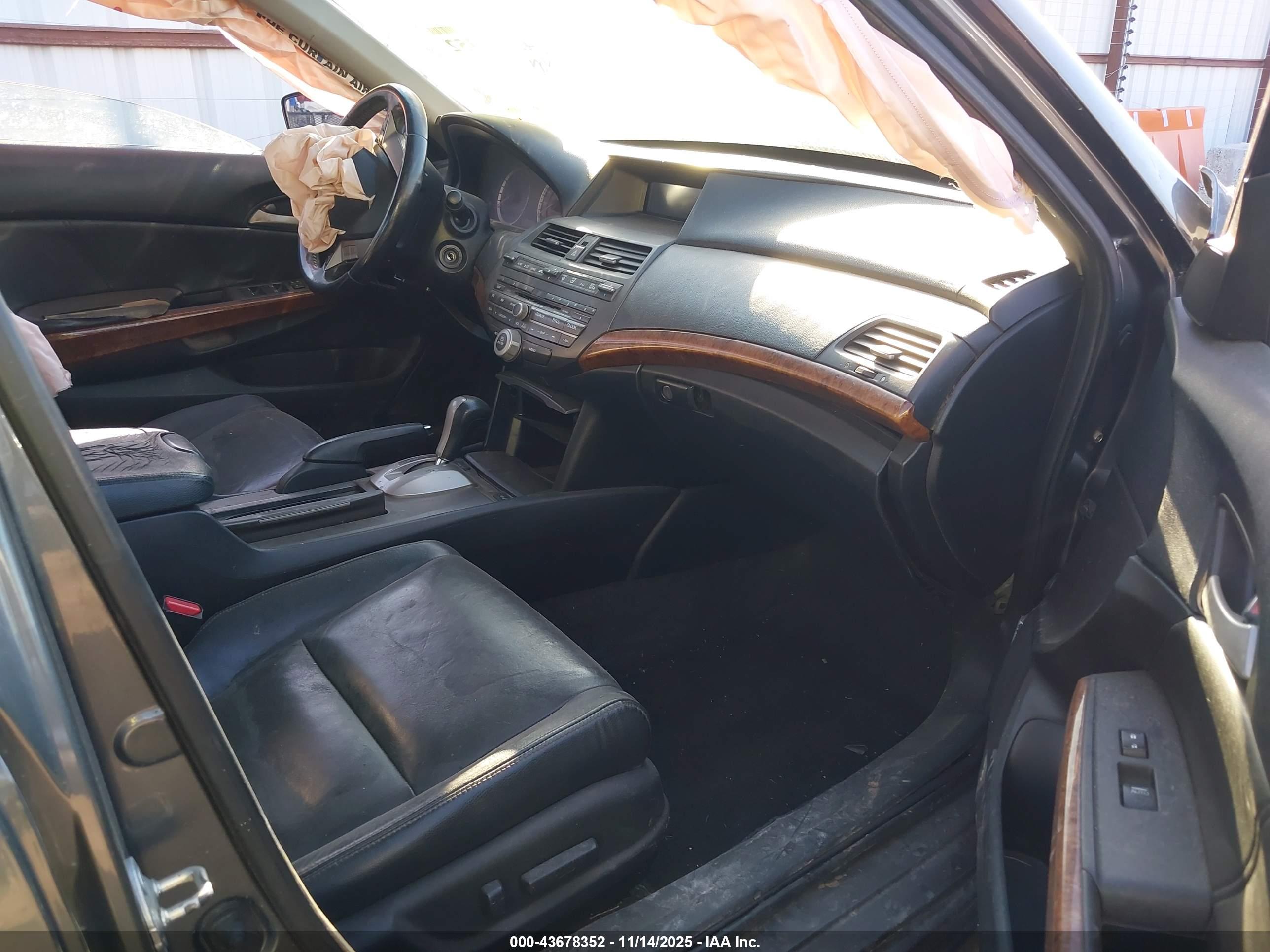 HONDA ACCORD image 5