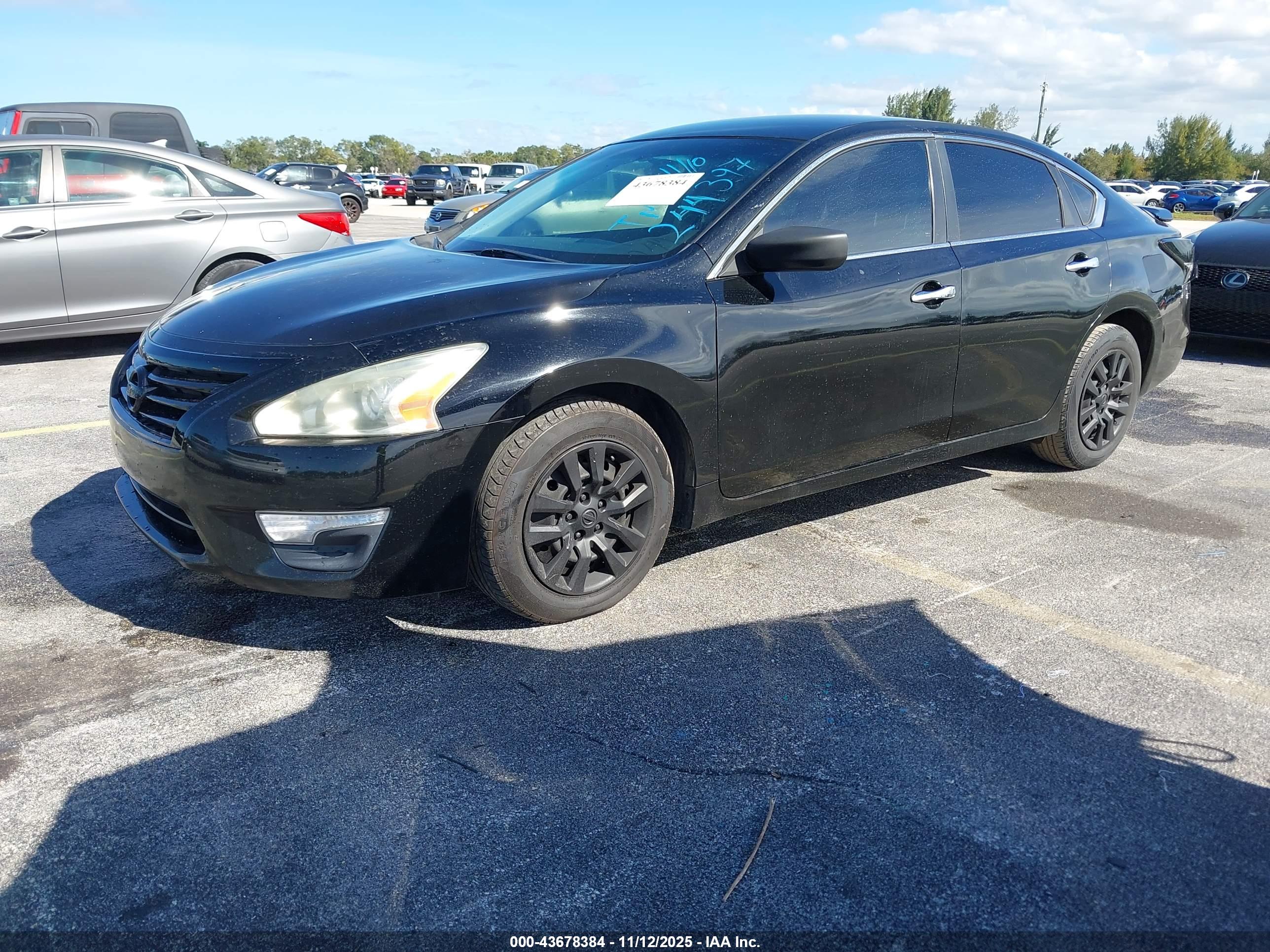 NISSAN ALTIMA image 2