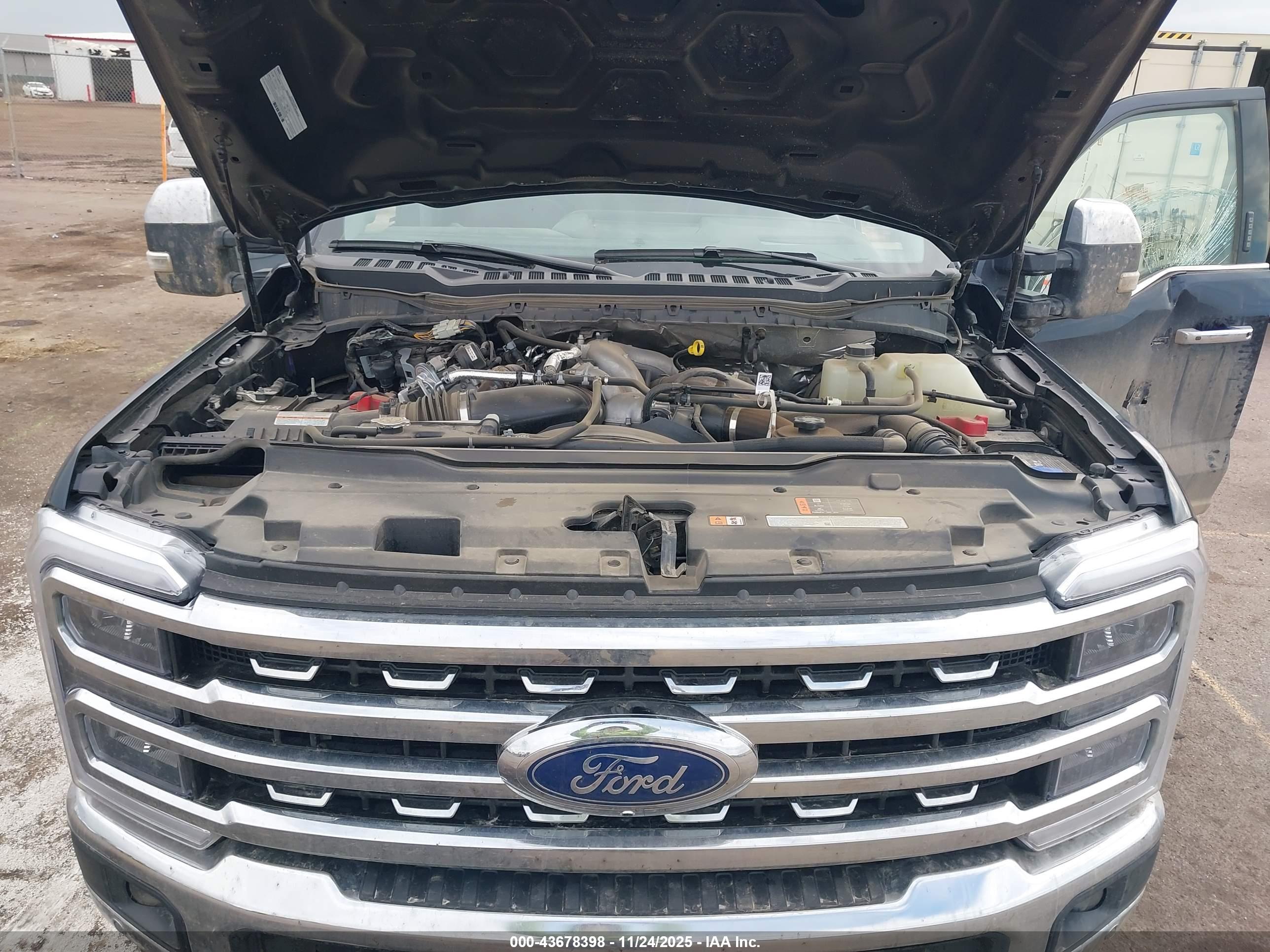 FORD F-350 image 10