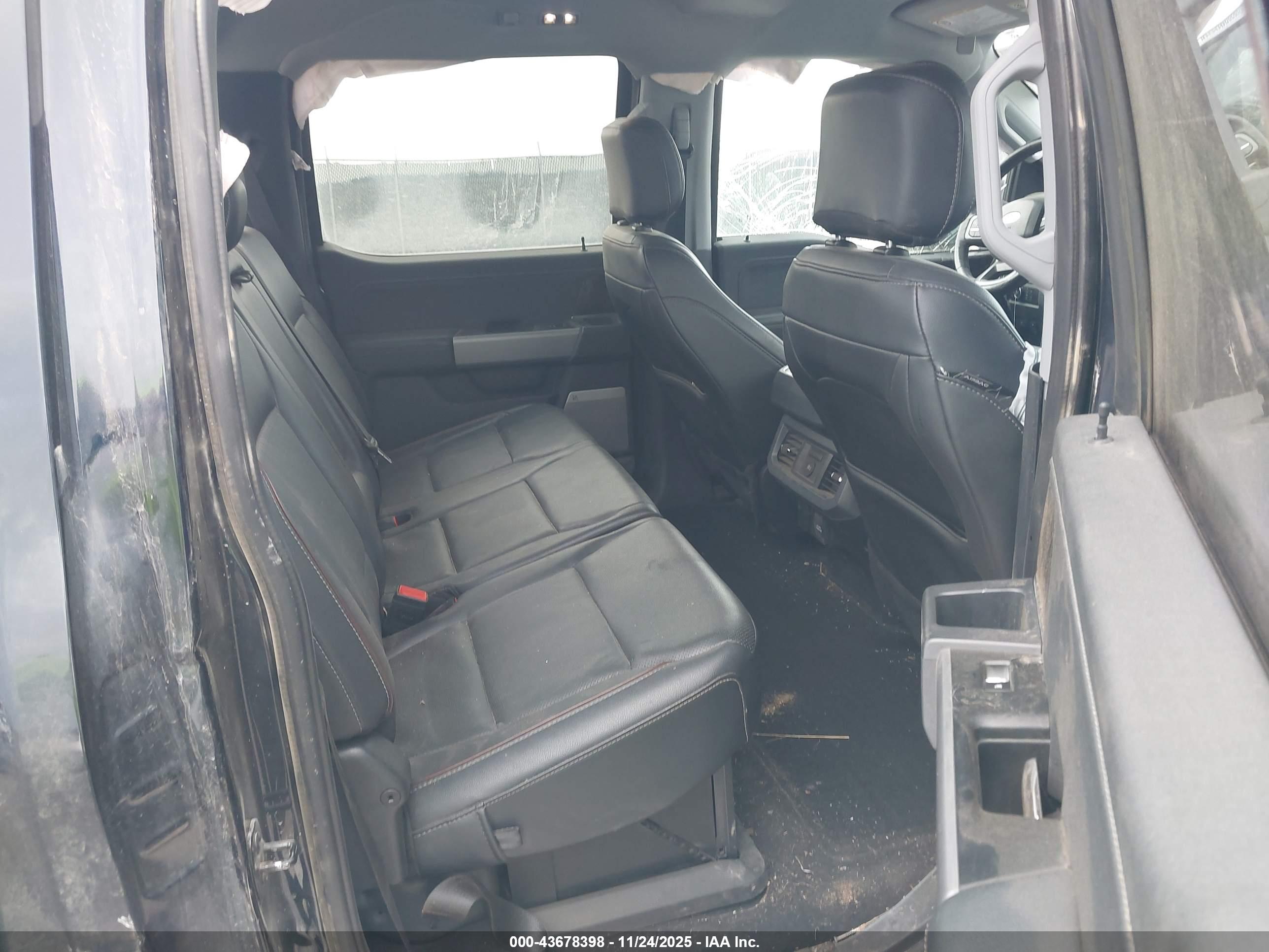 FORD F-350 image 8