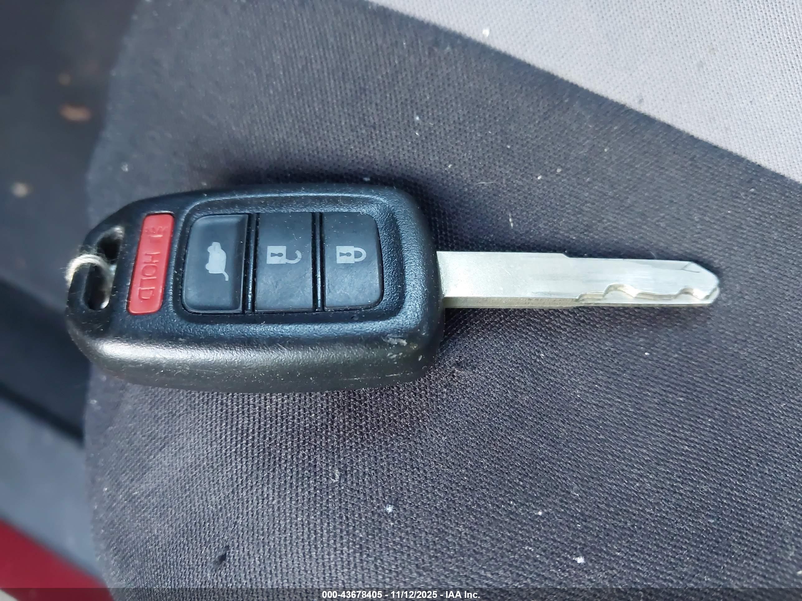 HONDA CR-V image 11