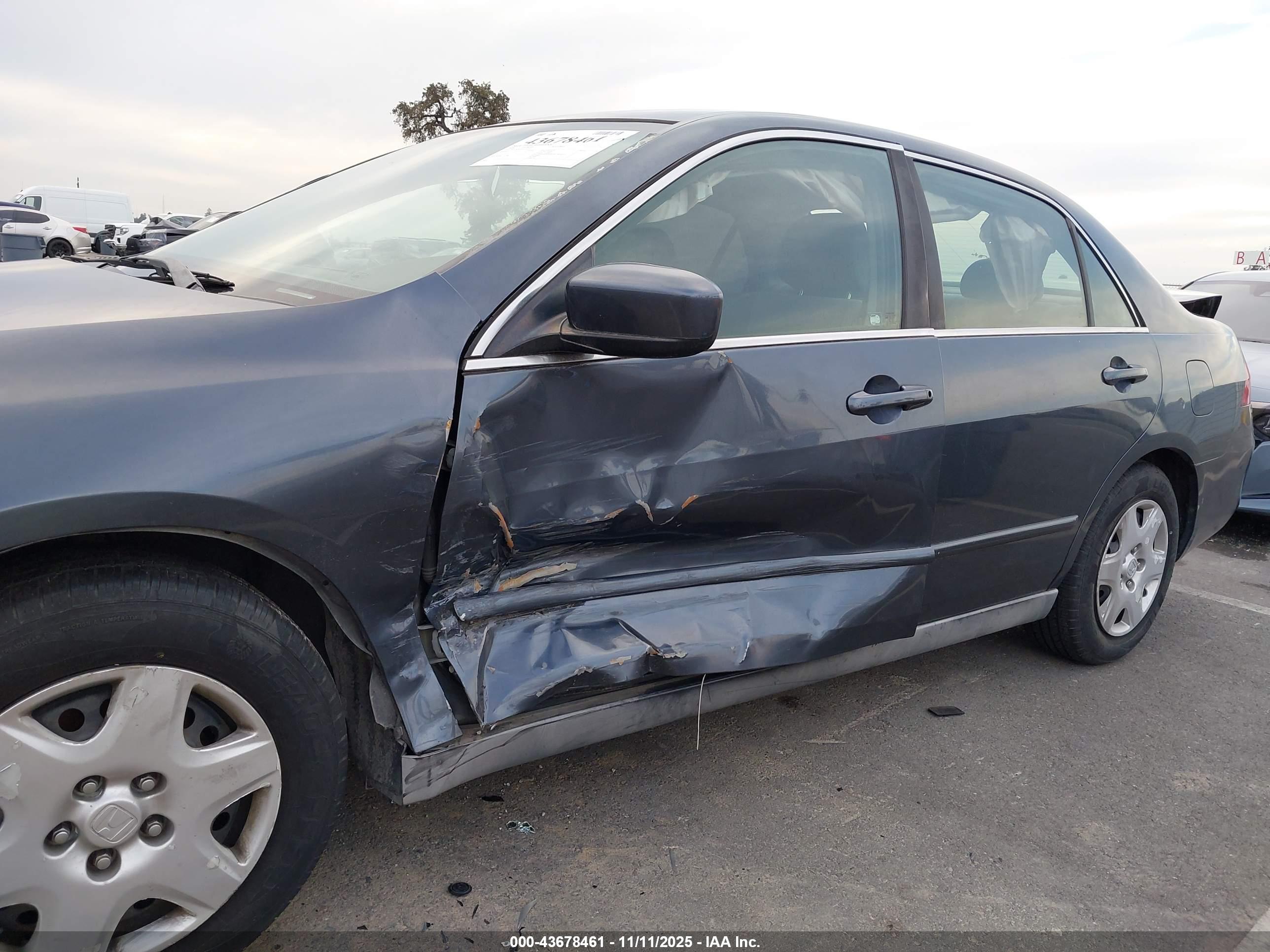 HONDA ACCORD image 6