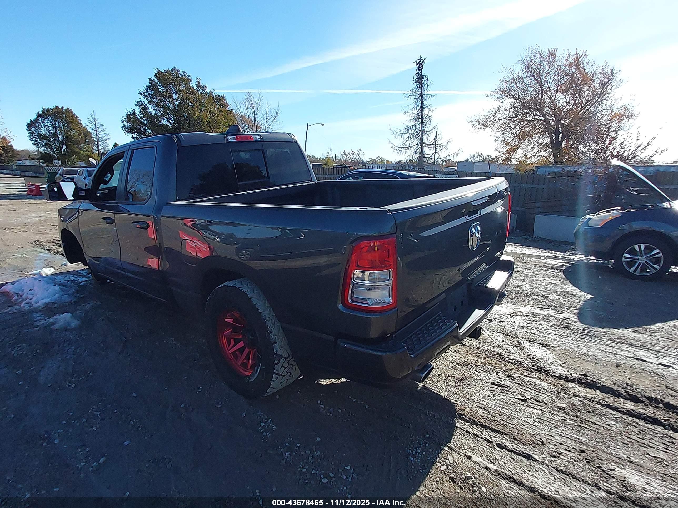 RAM 1500 image 3