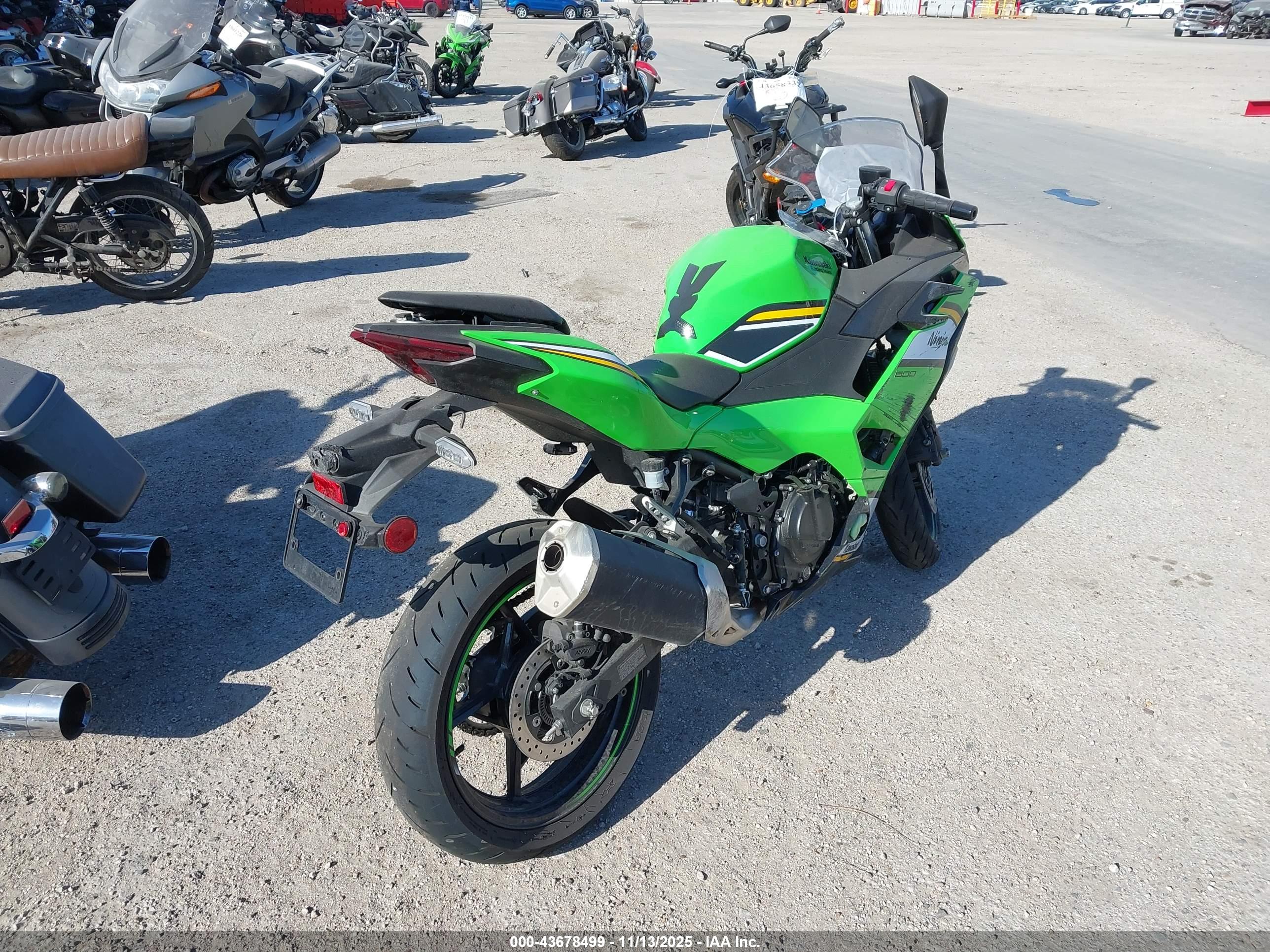 KAWASAKI EX500 image 4