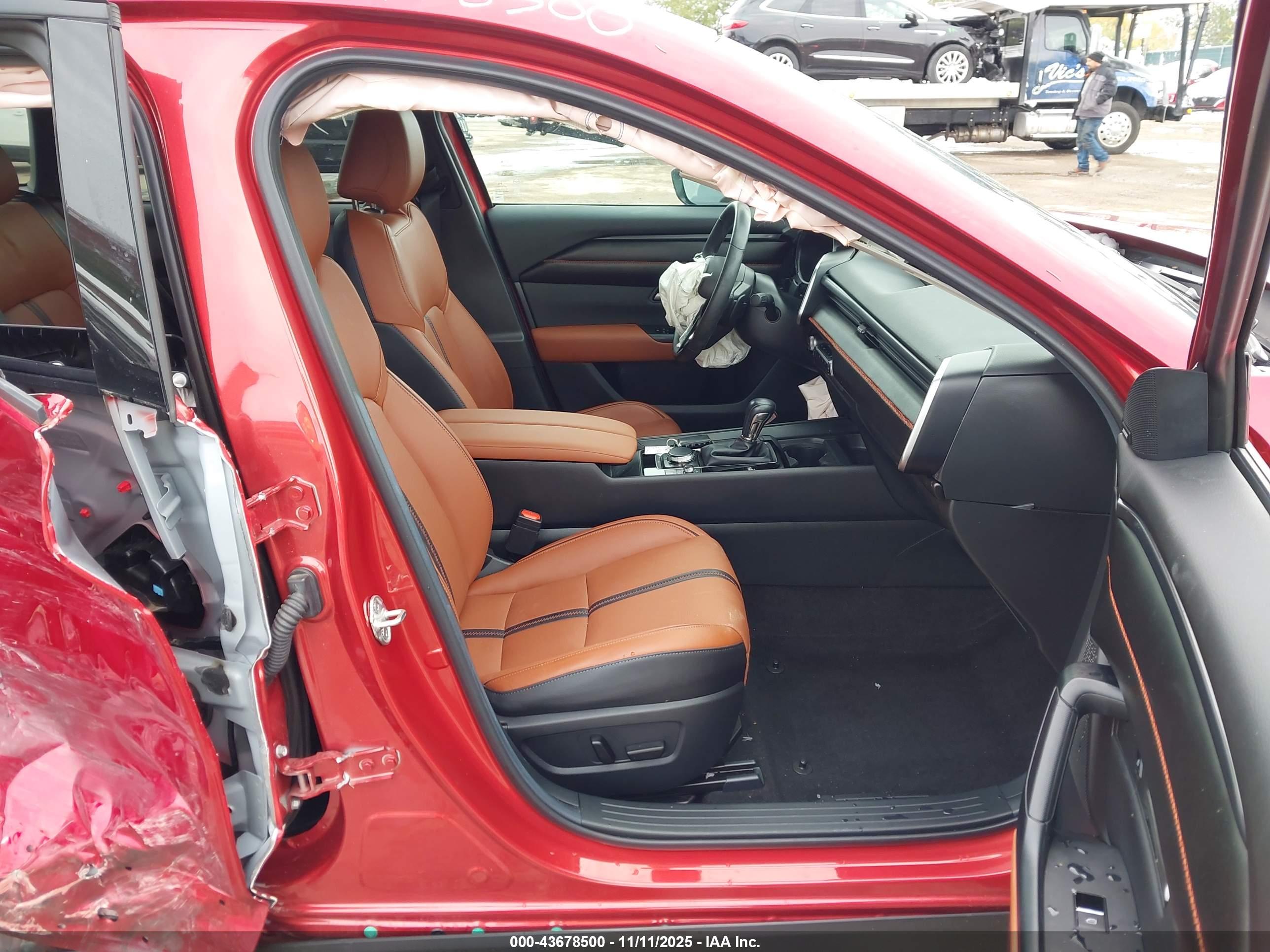 MAZDA CX-50 image 5