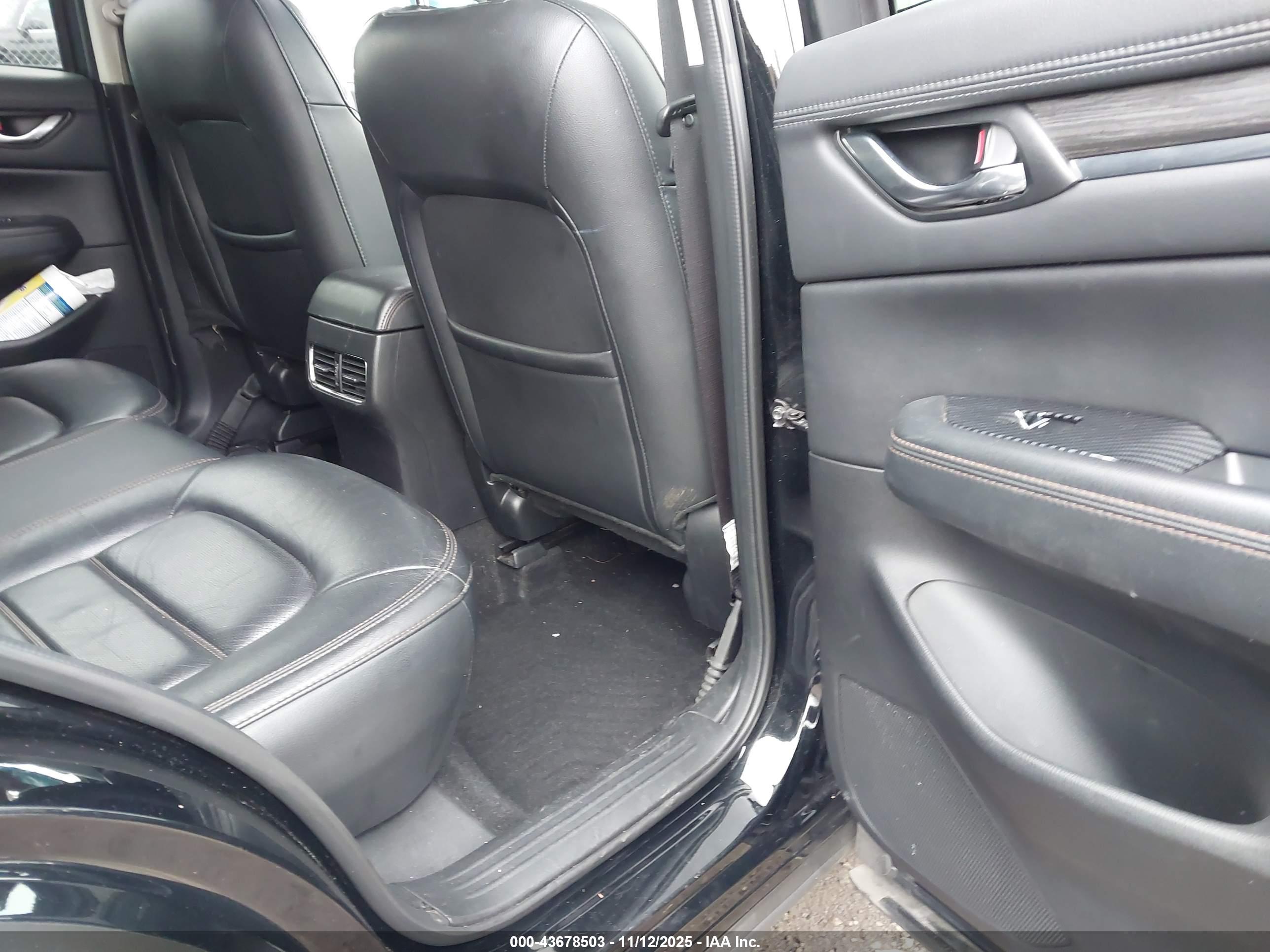 MAZDA CX-5 image 8