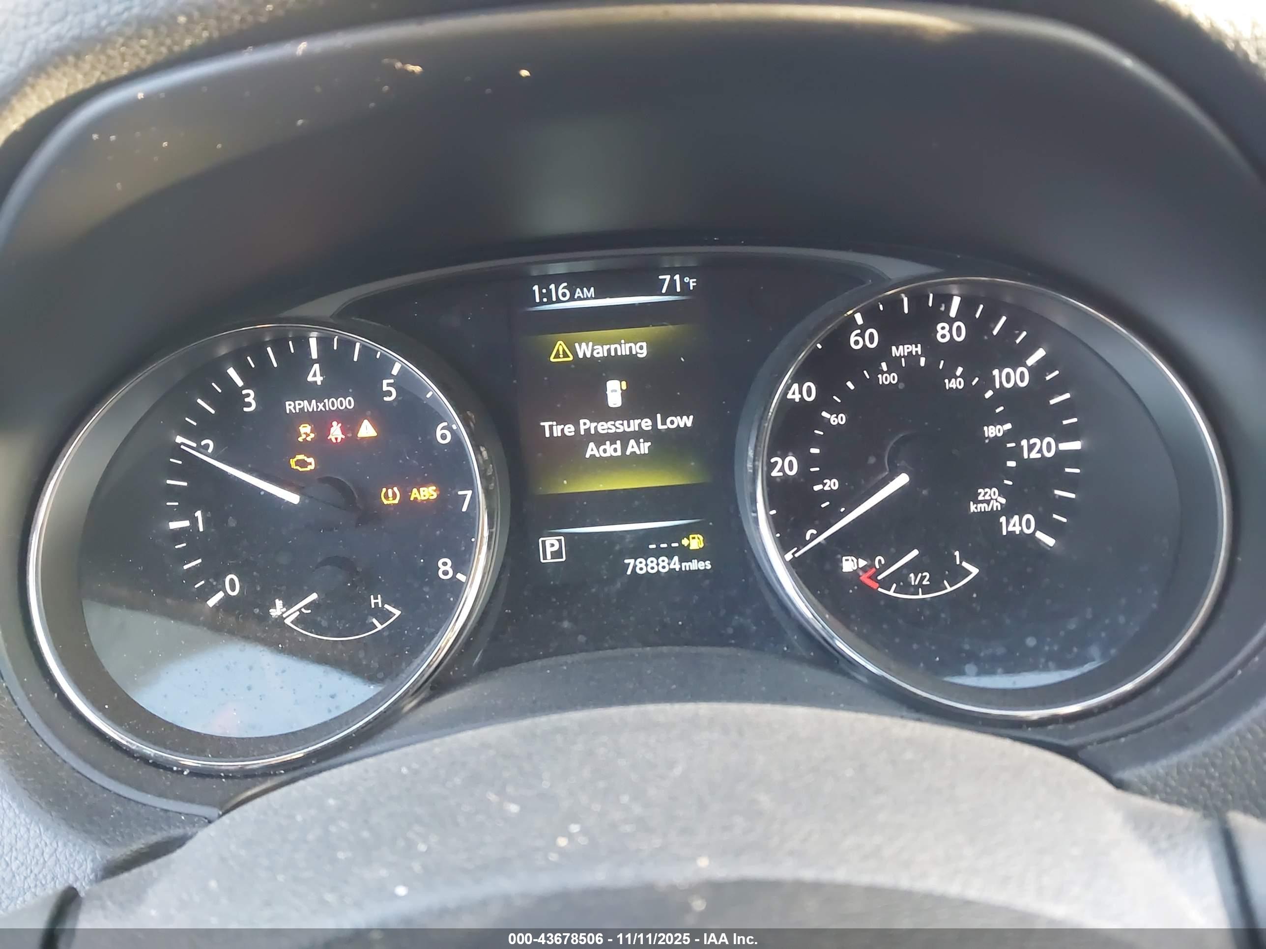NISSAN ROGUE image 7