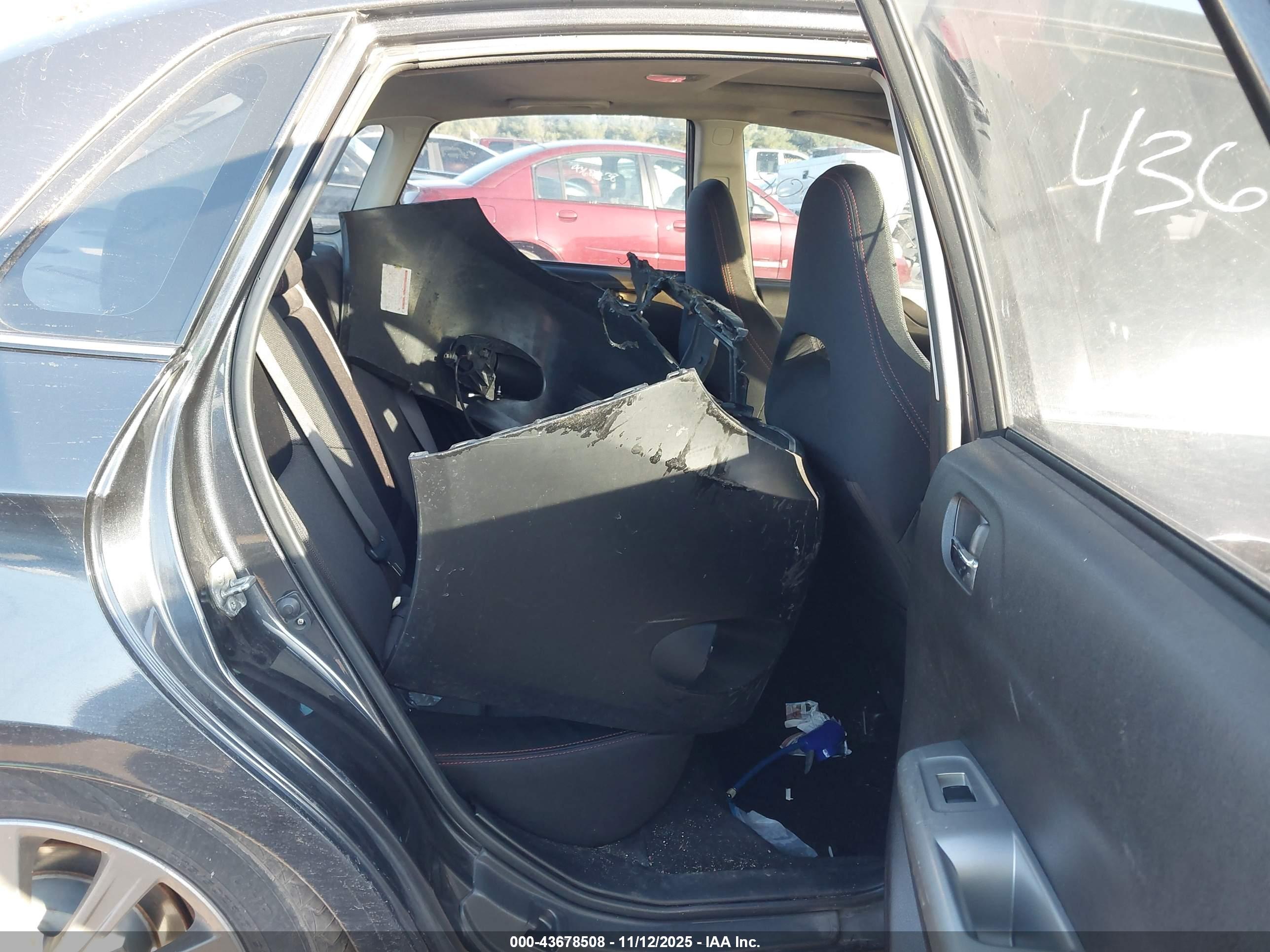 SUBARU IMPREZA image 8