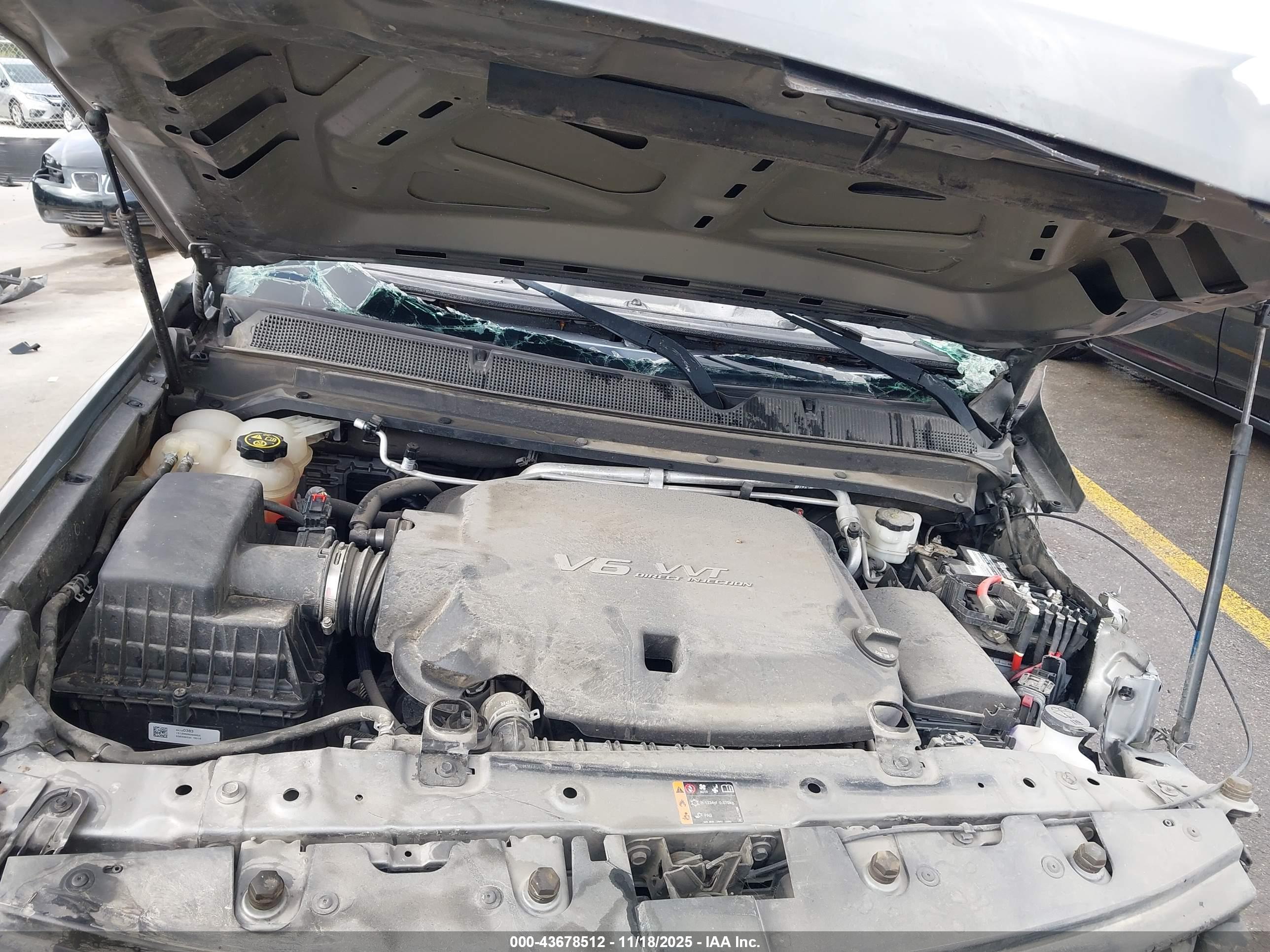 CHEVROLET COLORADO image 10