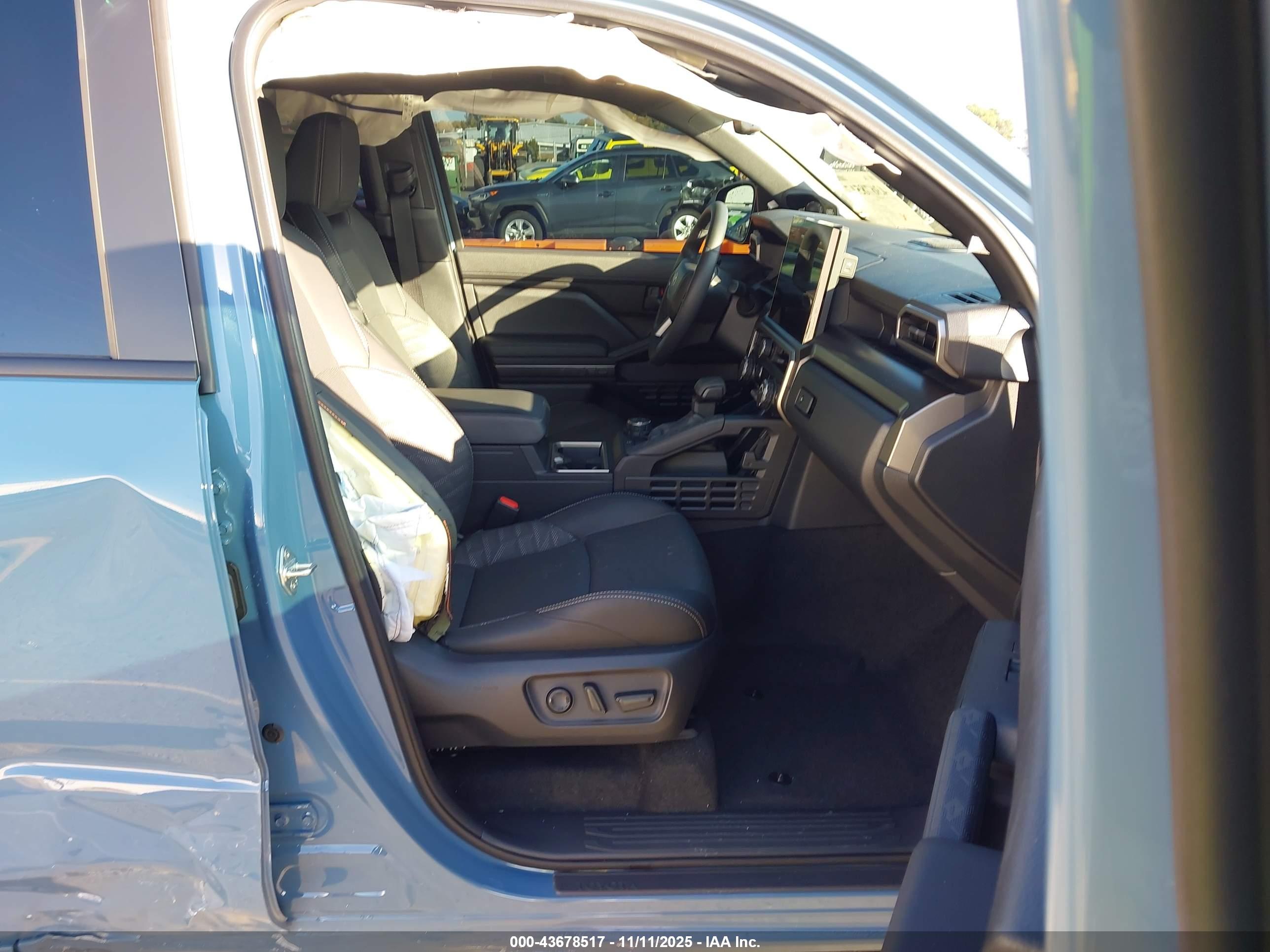 TOYOTA 4RUNNER image 5