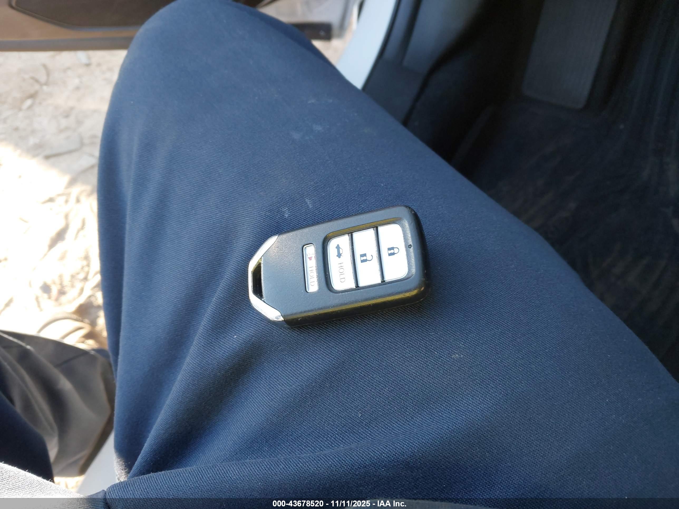 HONDA ACCORD image 11