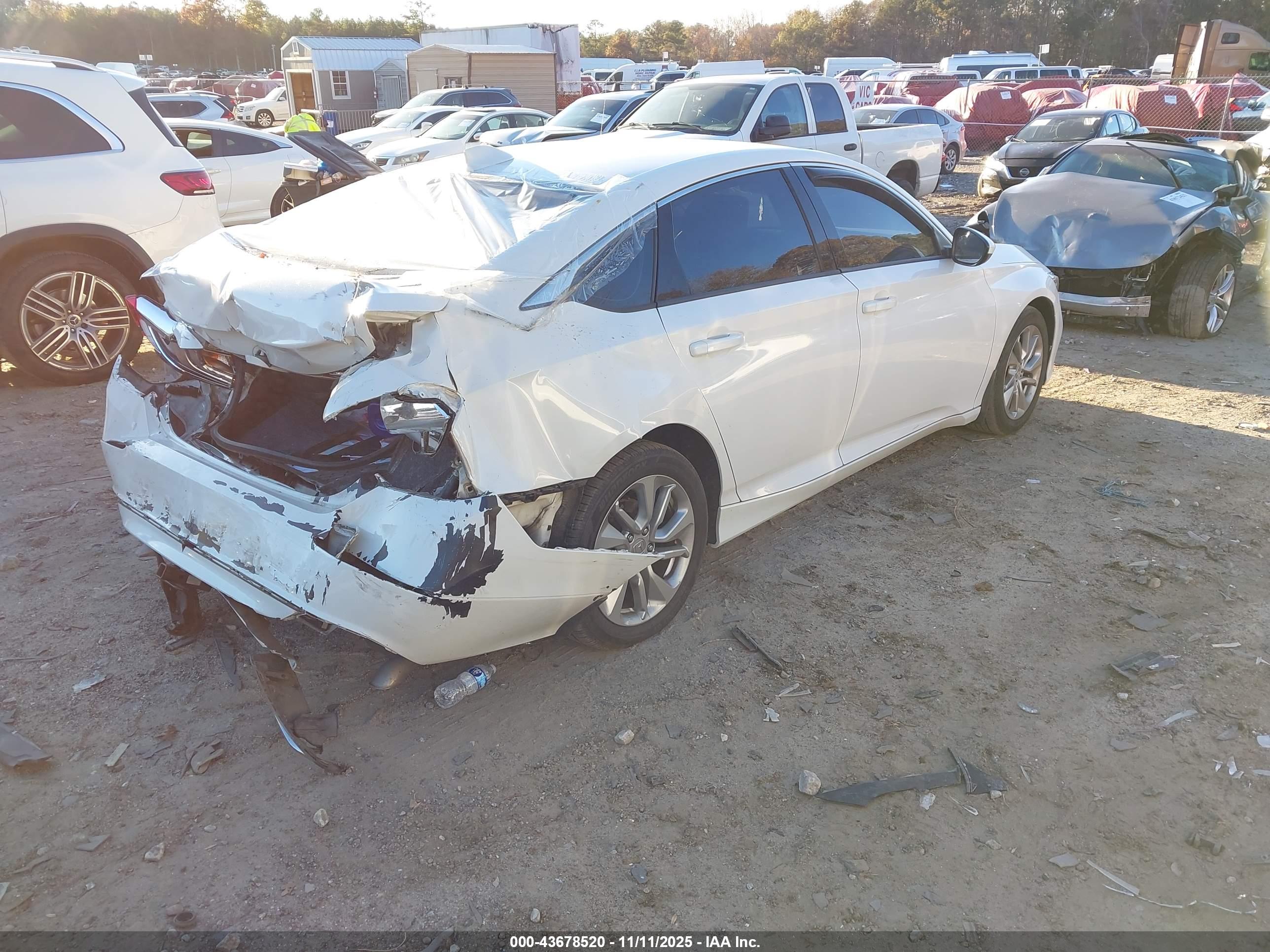 HONDA ACCORD image 4