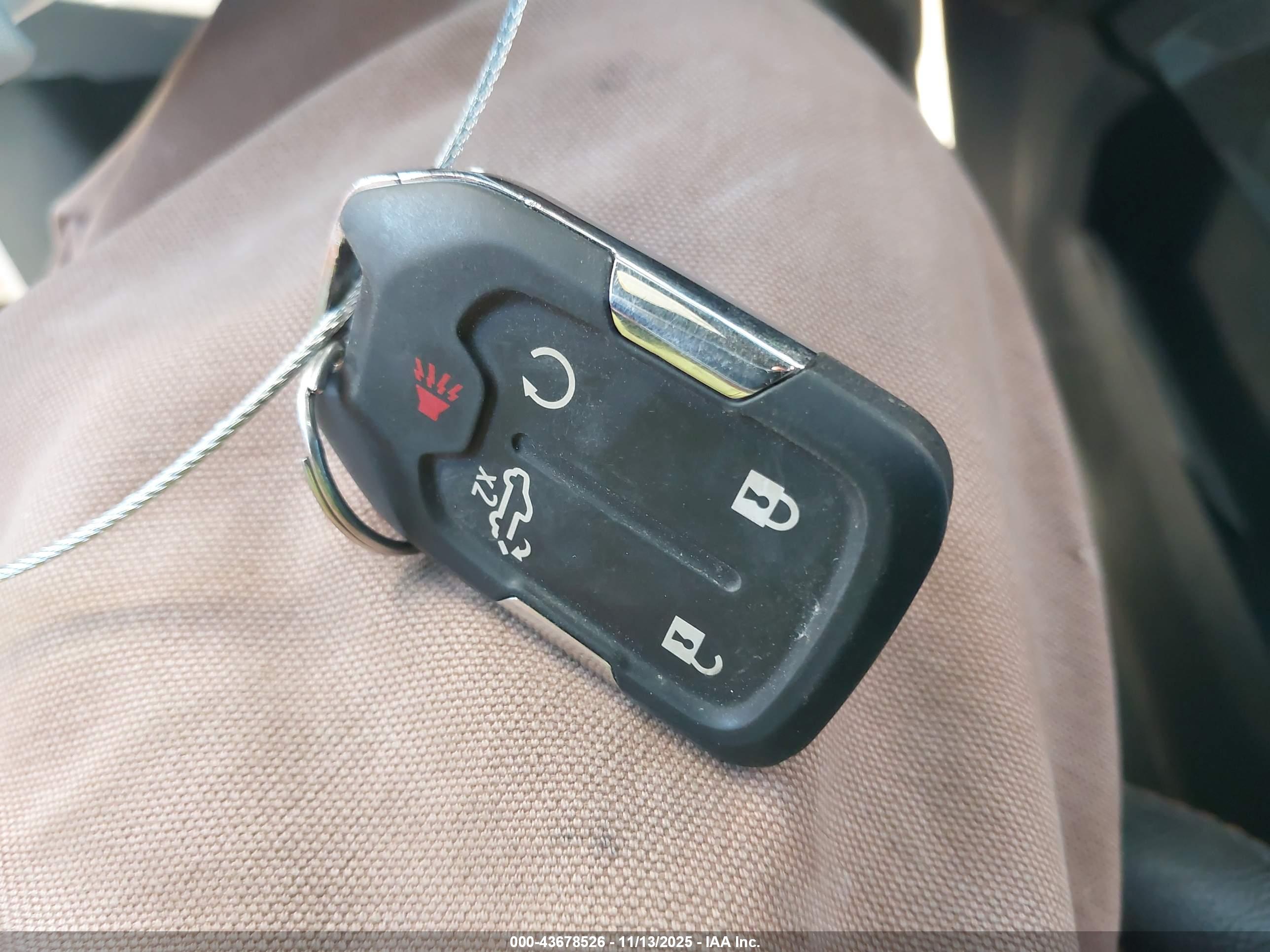 GMC SIERRA image 11