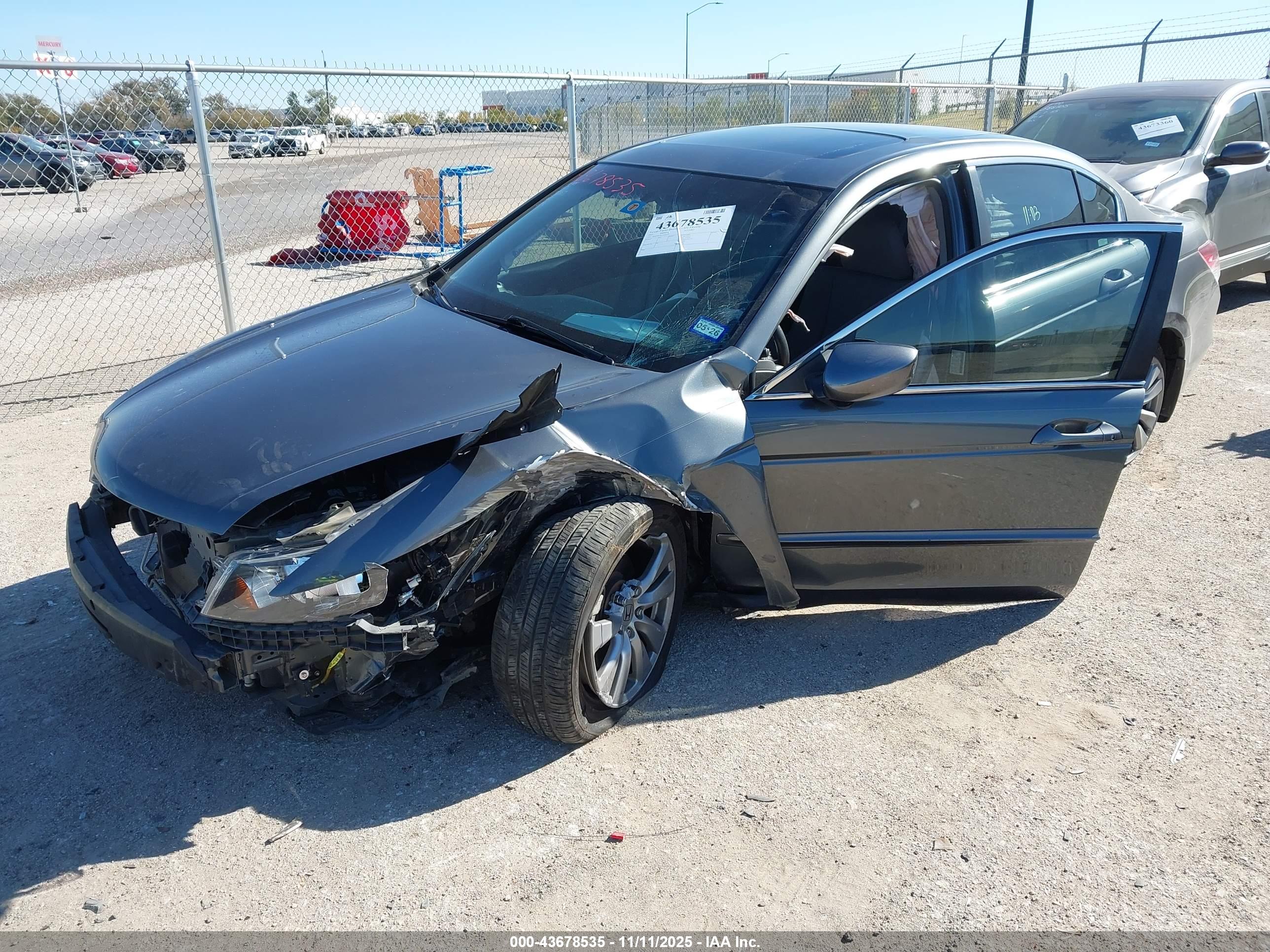 HONDA ACCORD image 2
