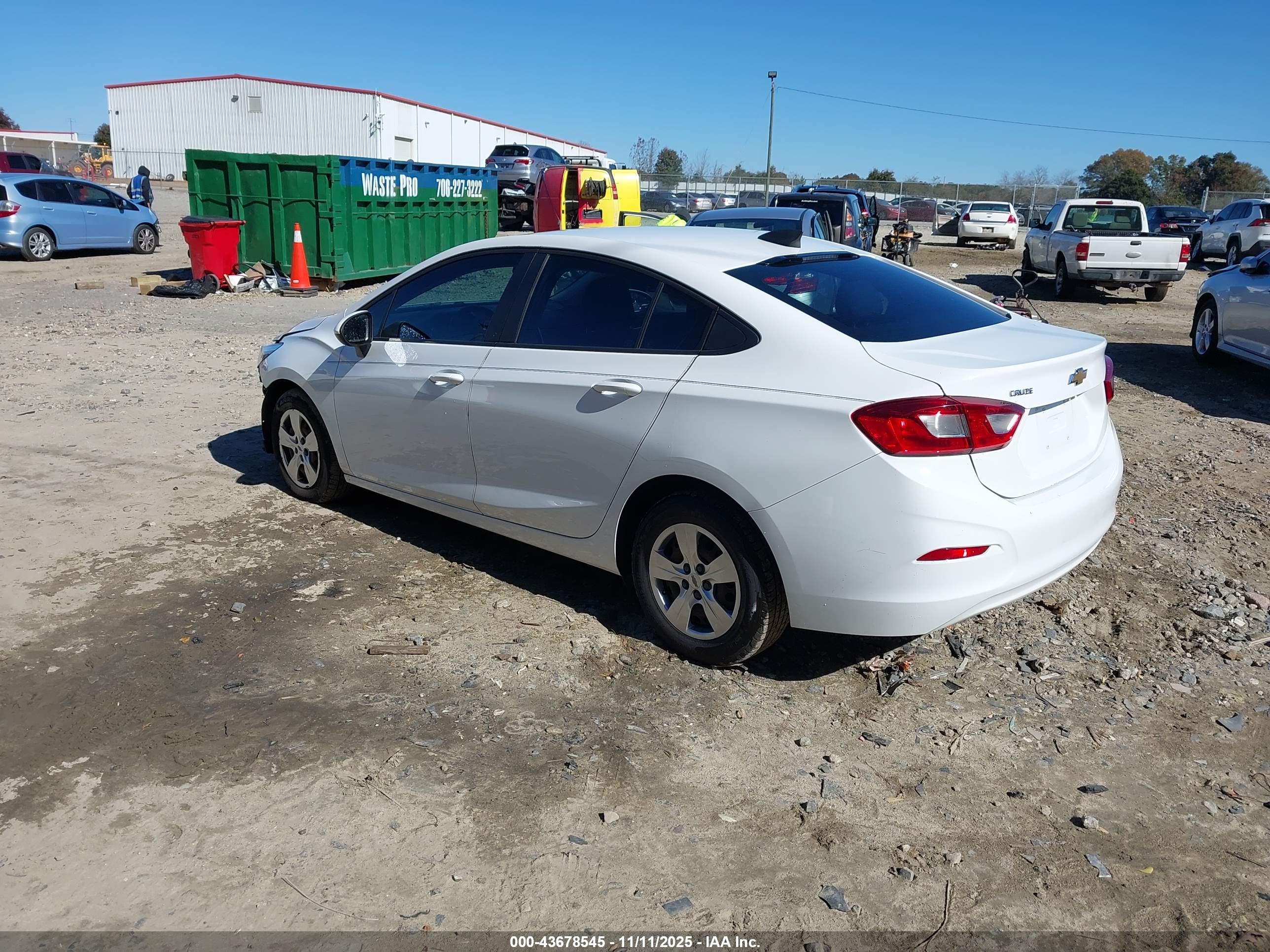 CHEVROLET CRUZE image 3