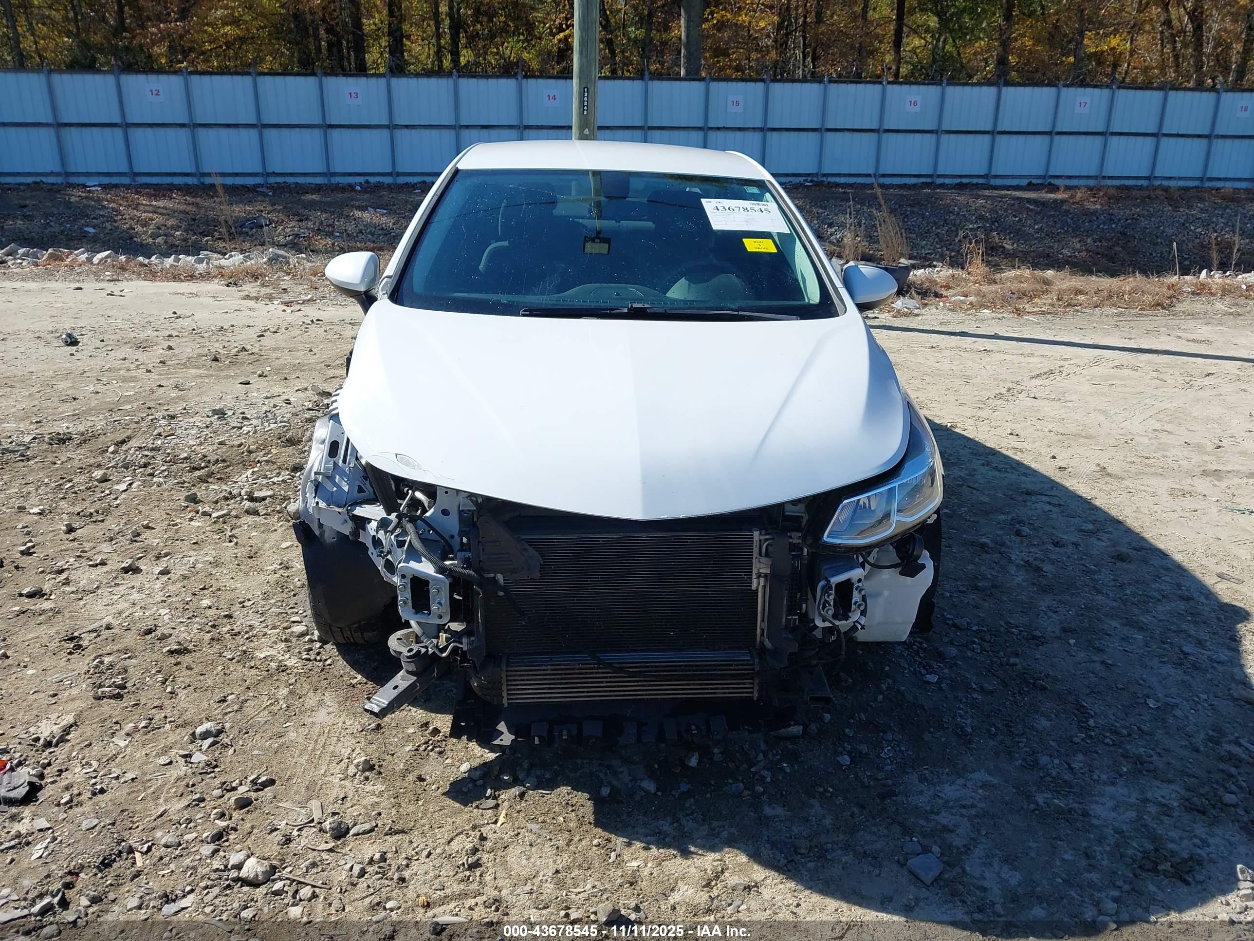 CHEVROLET CRUZE image 6