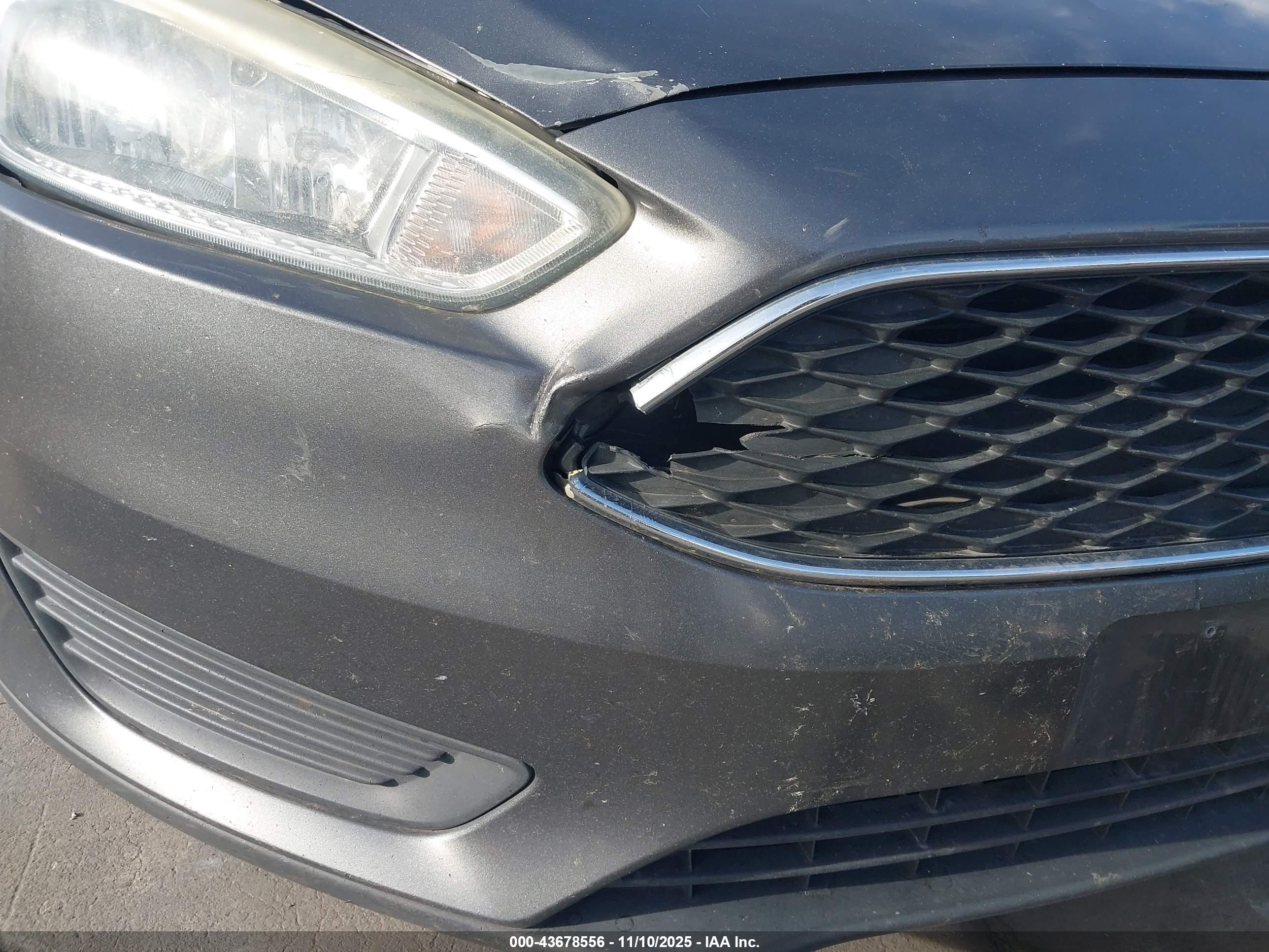 FORD FOCUS image 6