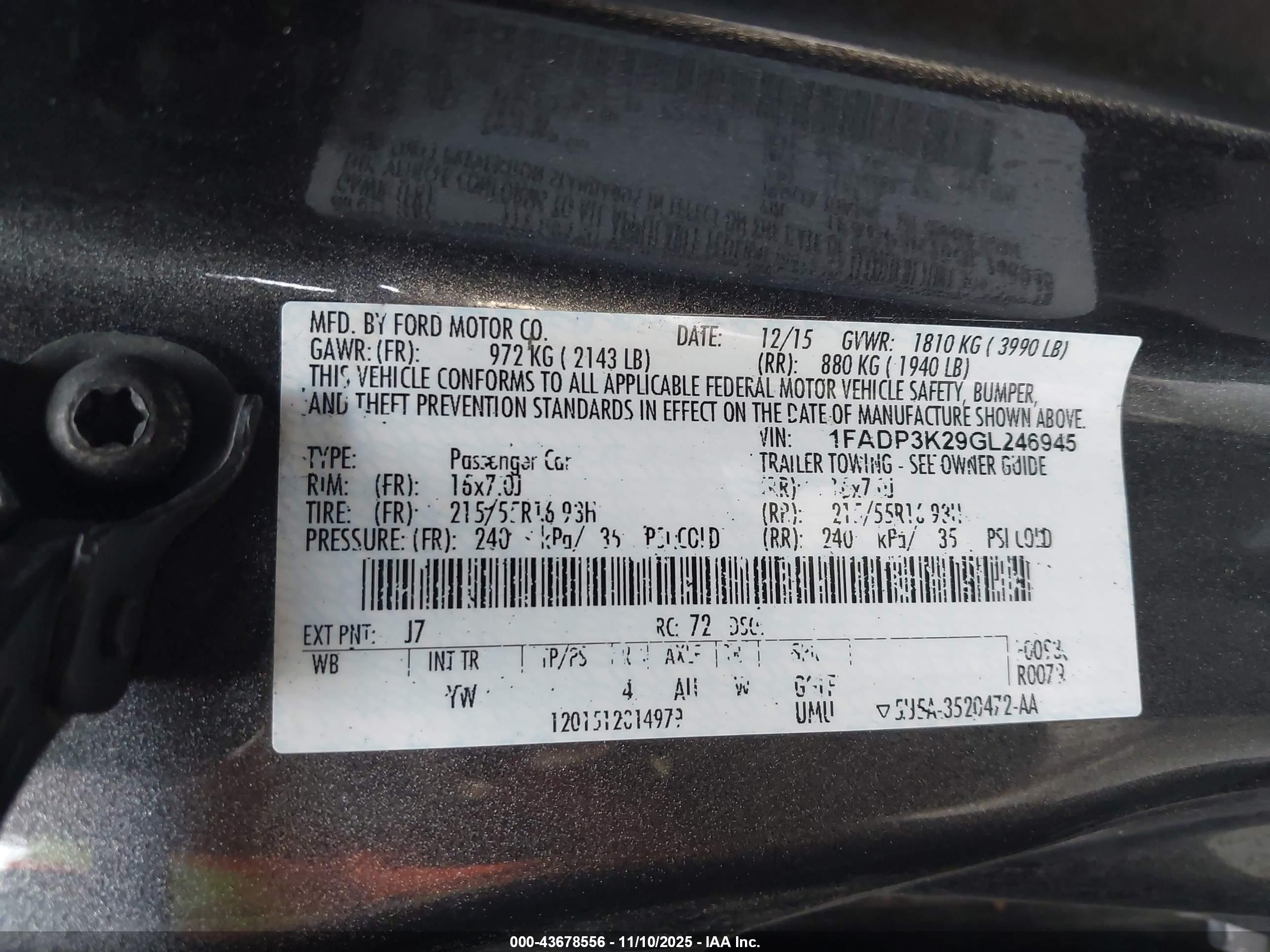 FORD FOCUS image 9