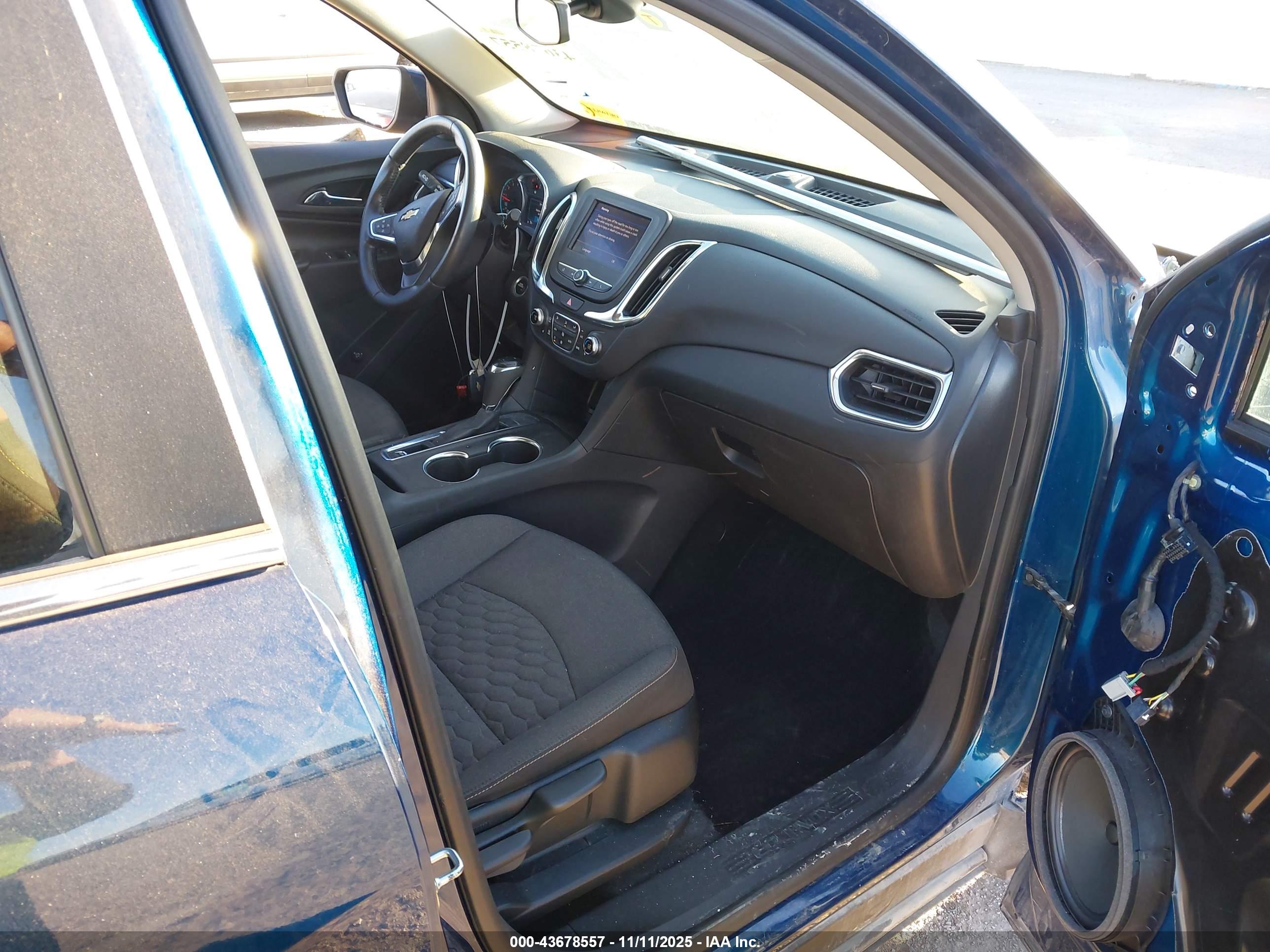 CHEVROLET EQUINOX image 5