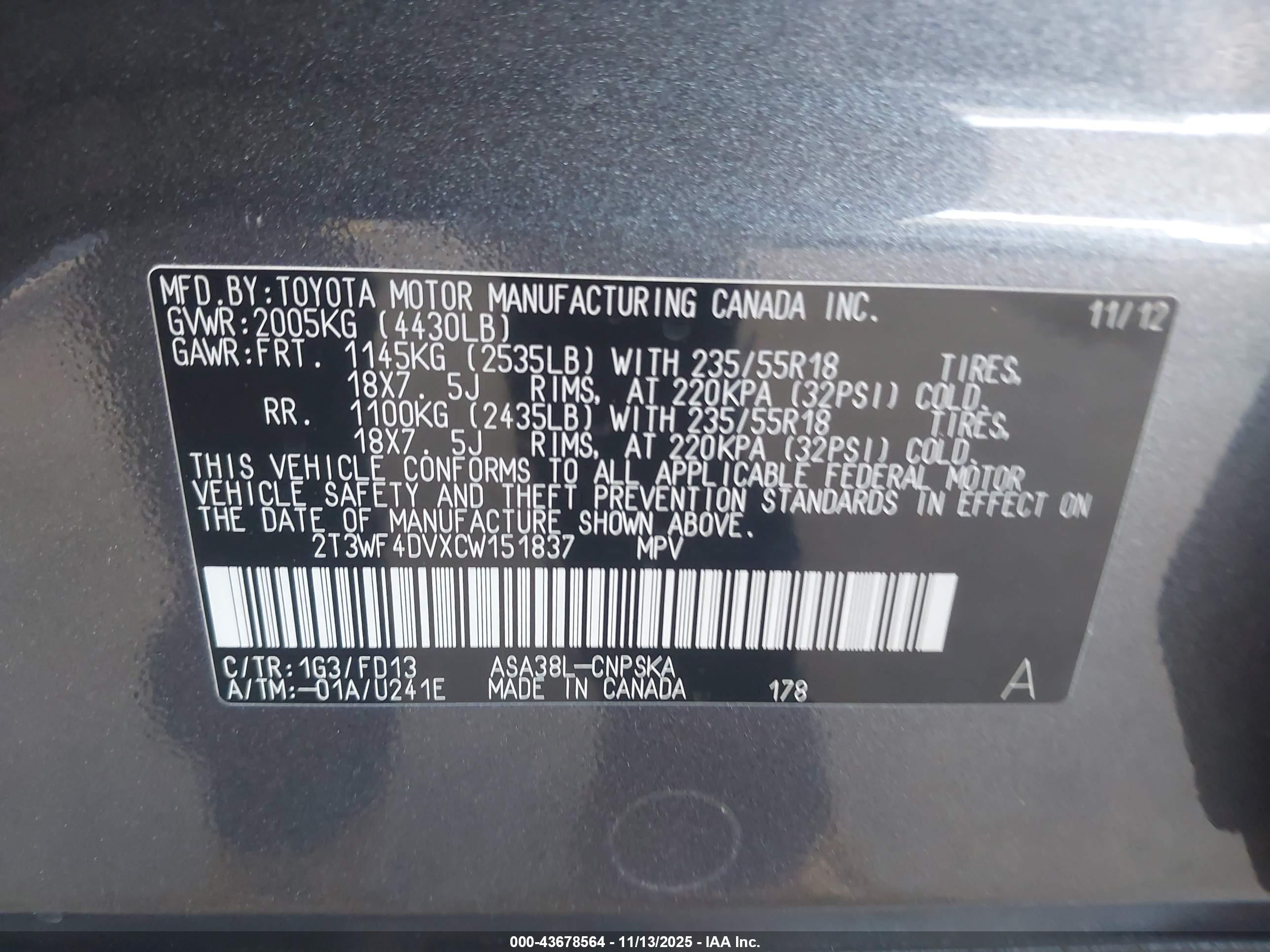 TOYOTA RAV4 image 9