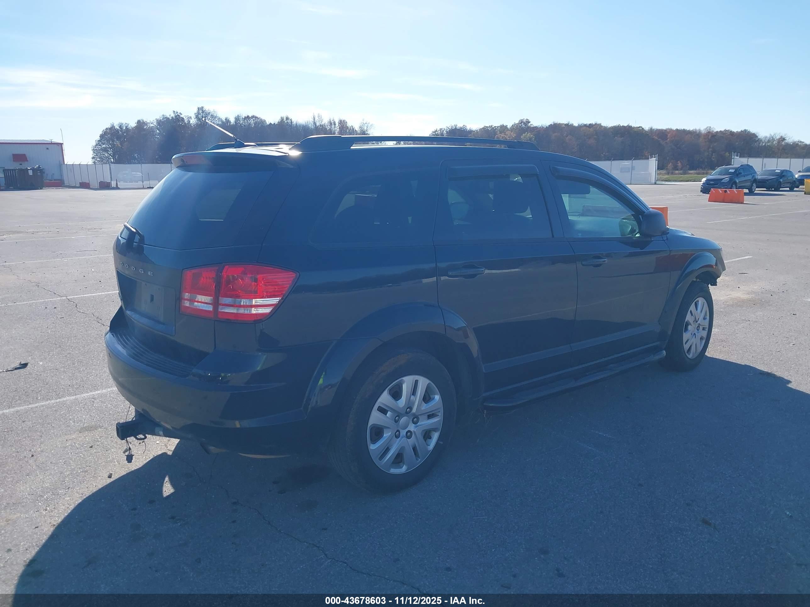 DODGE JOURNEY image 4