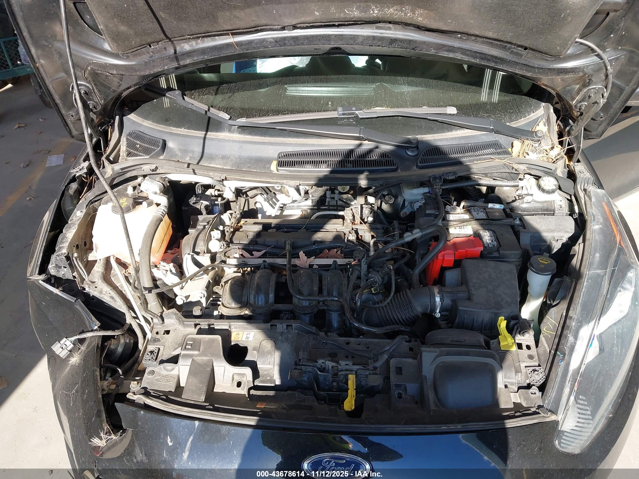 FORD FIESTA image 10