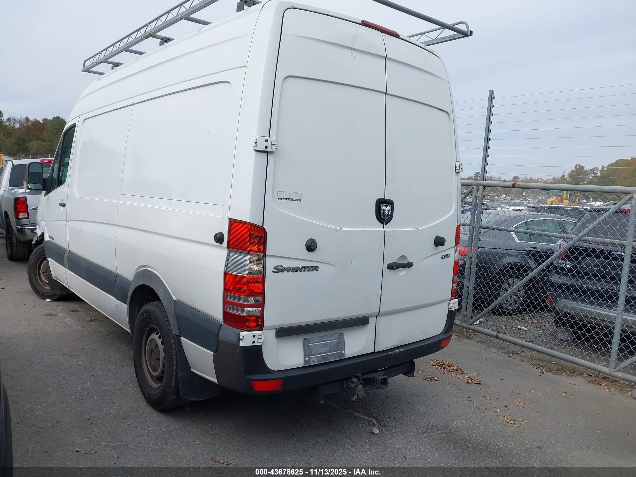 DODGE SPRINTER image 3