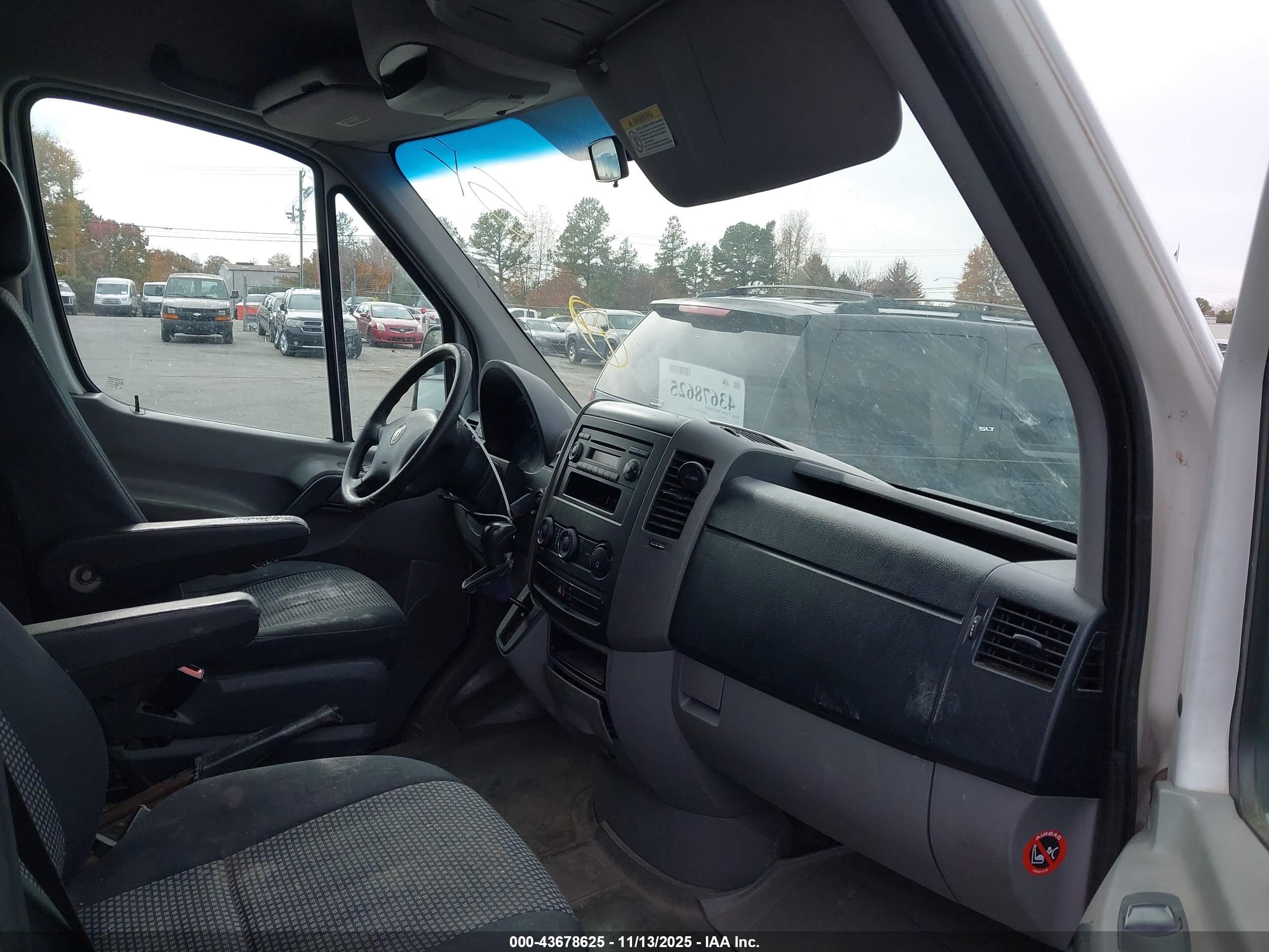 DODGE SPRINTER image 5
