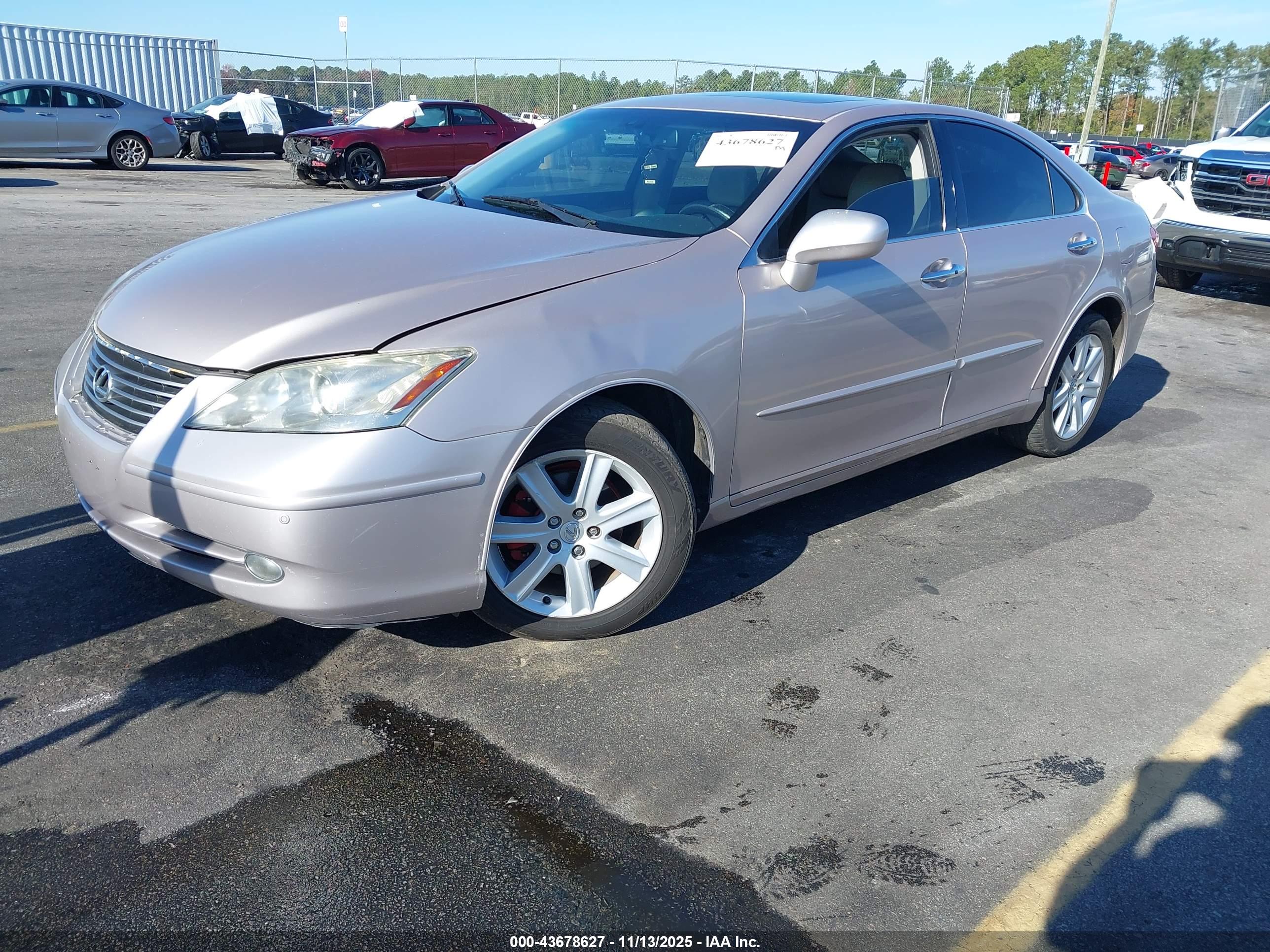 LEXUS ES image 2