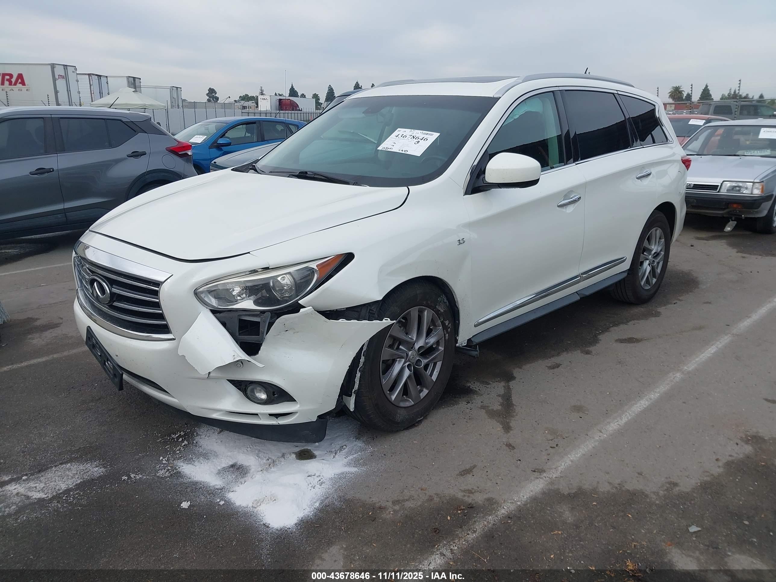INFINITI QX60 image 2