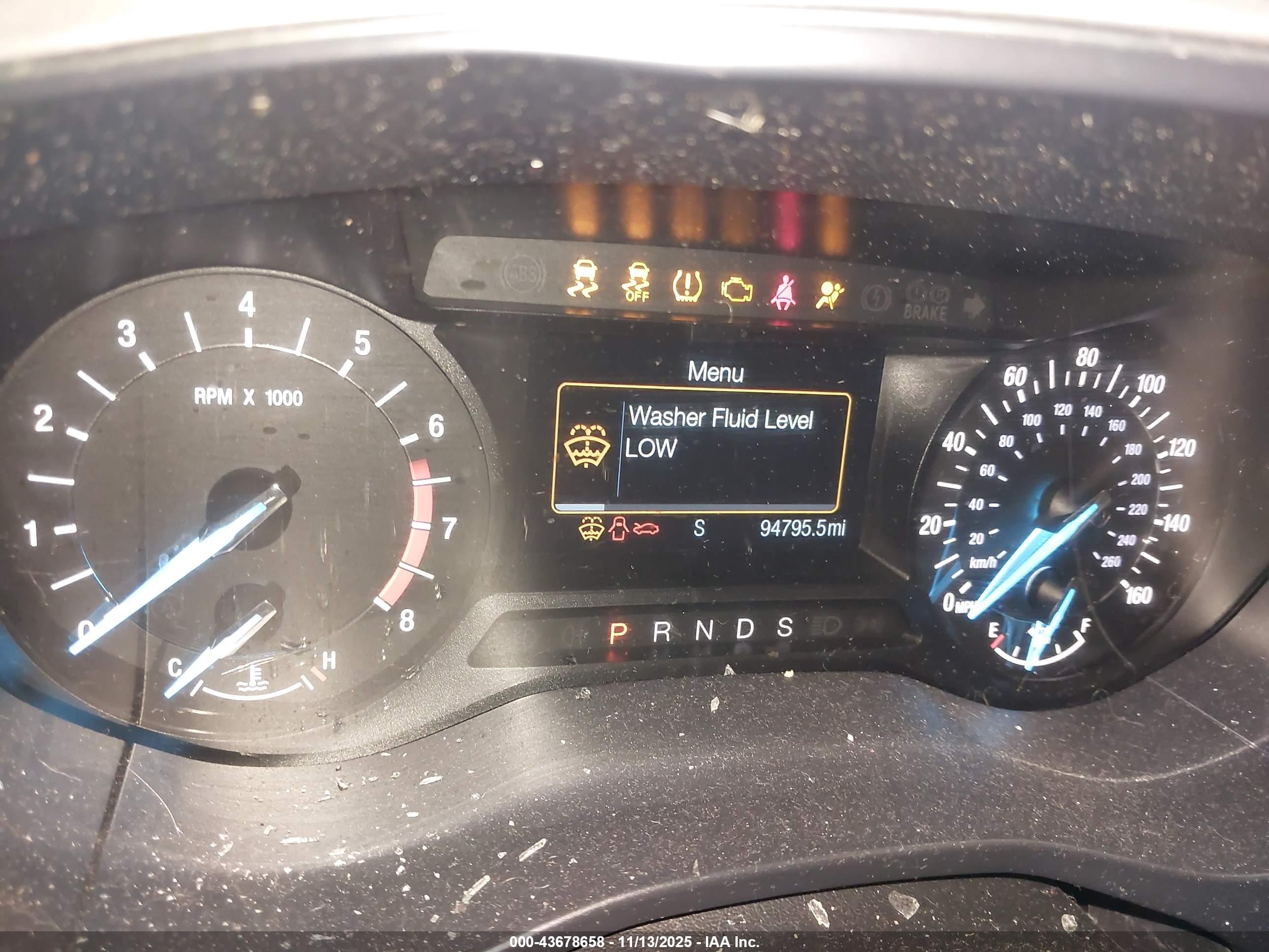 FORD FUSION image 7
