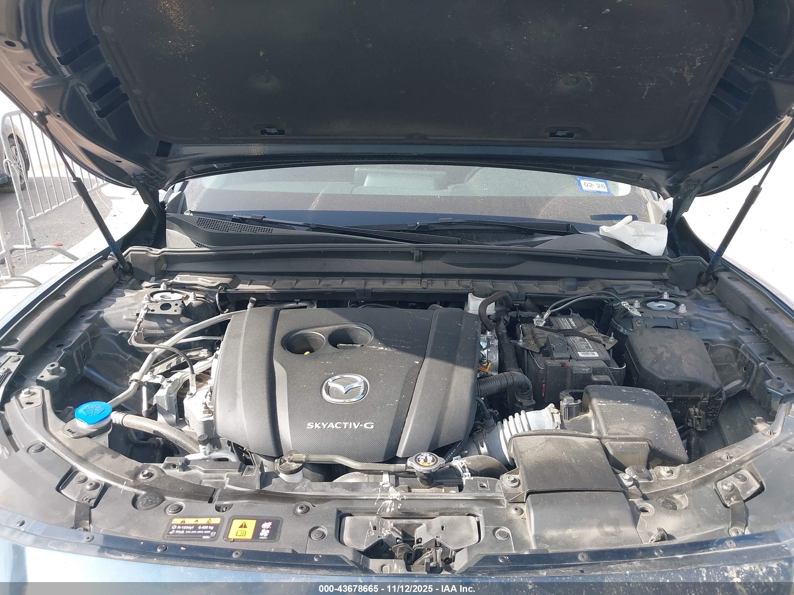 MAZDA CX-50 image 10
