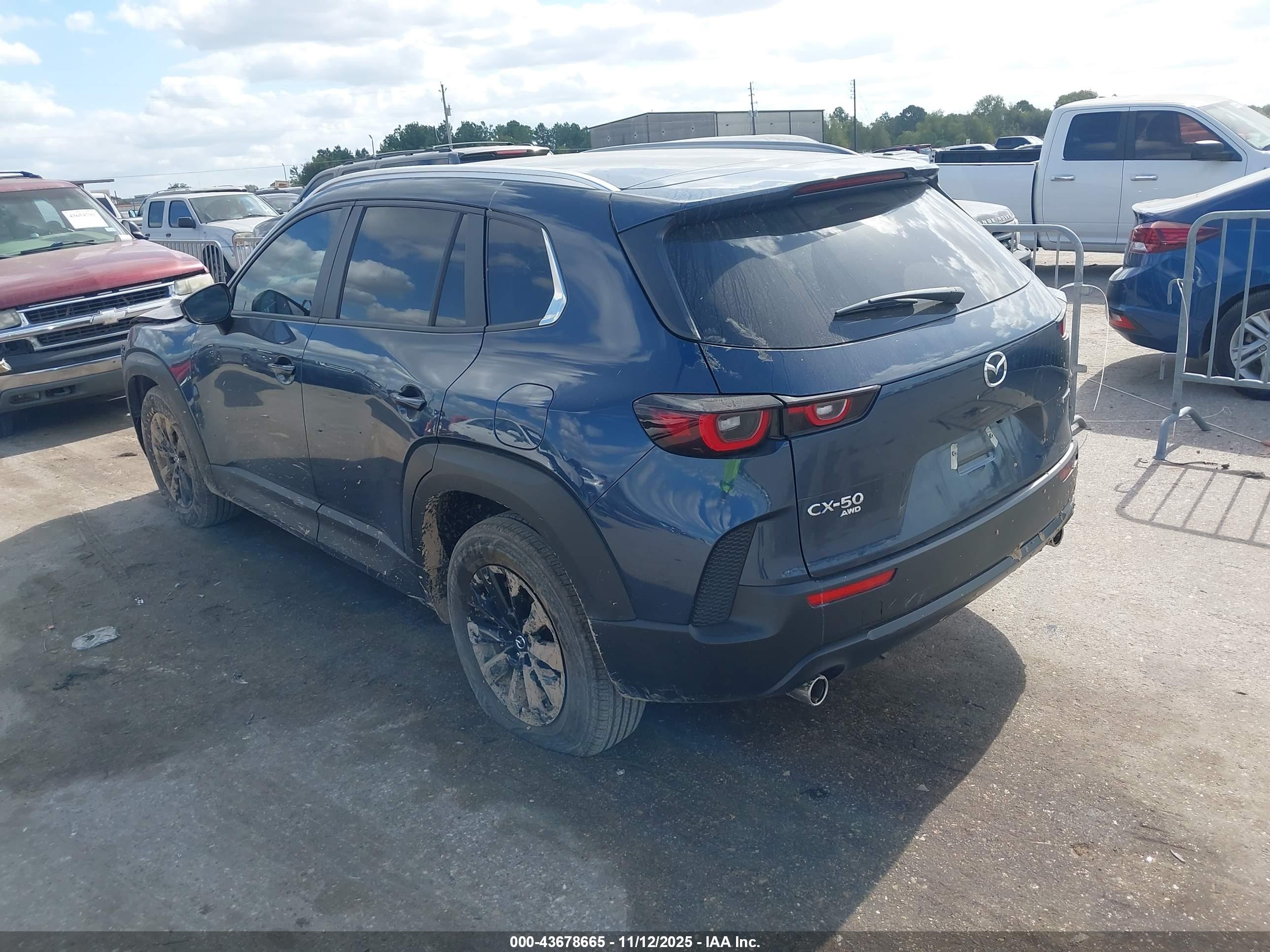 MAZDA CX-50 image 3