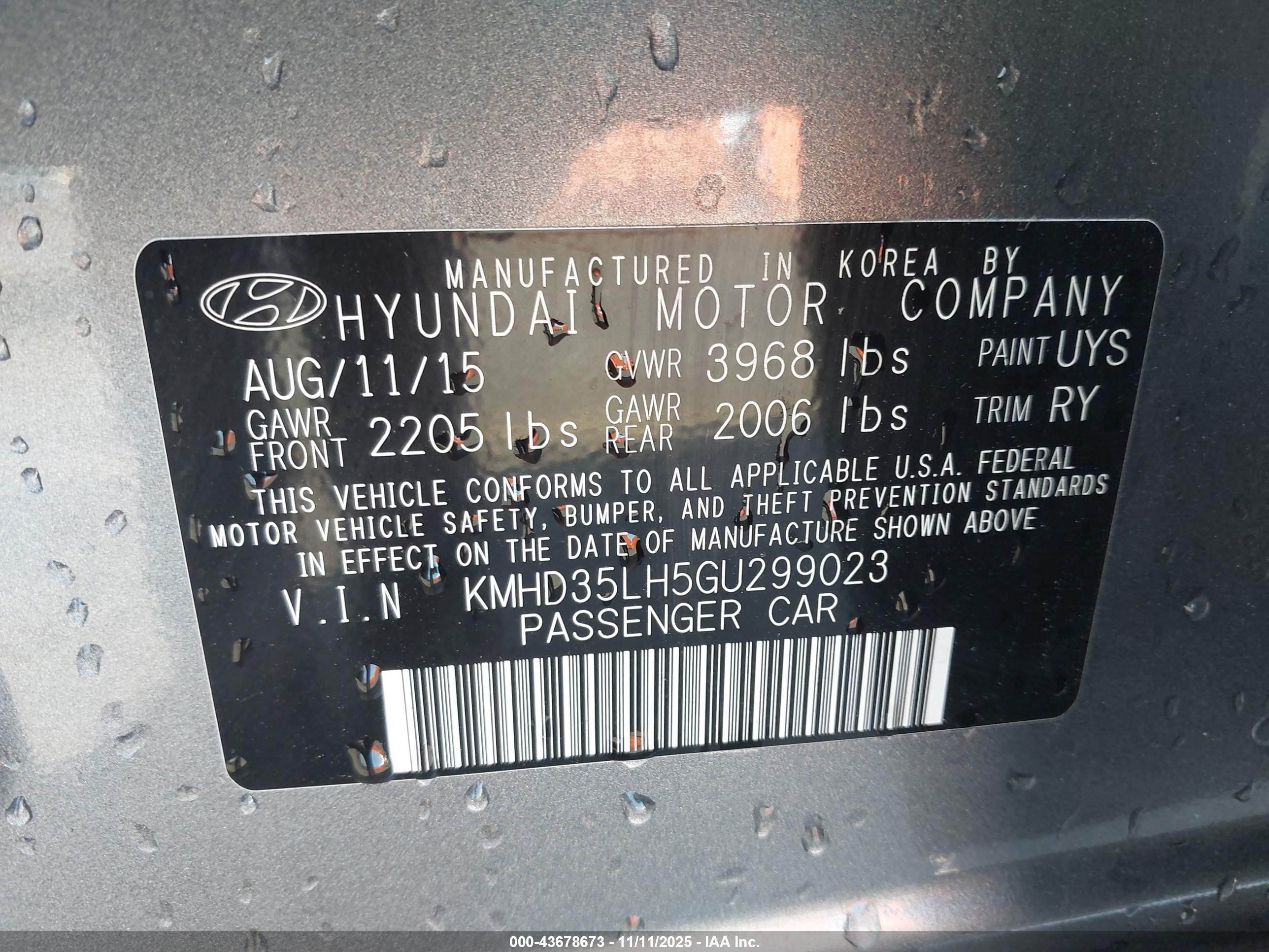 HYUNDAI ELANTRA image 9