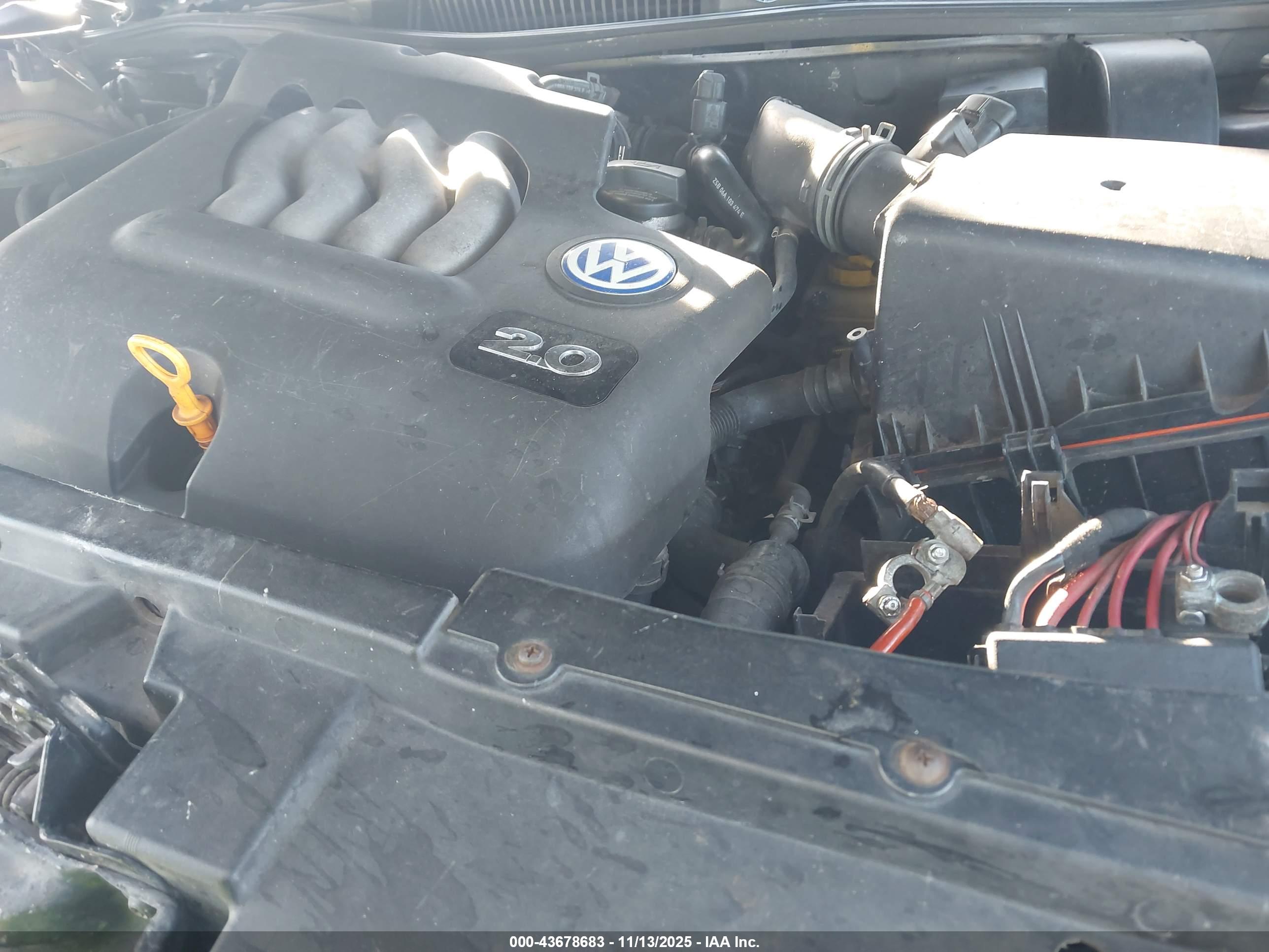 VOLKSWAGEN GOLF image 10
