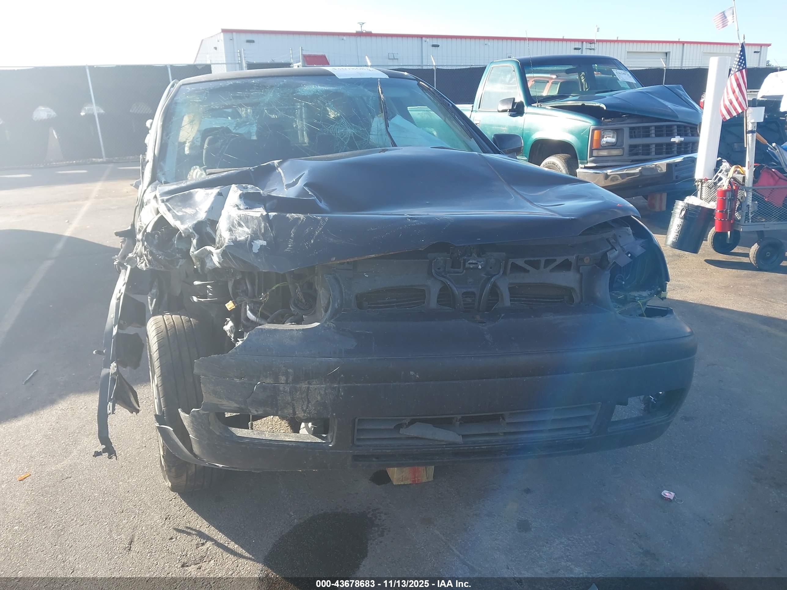 VOLKSWAGEN GOLF image 6