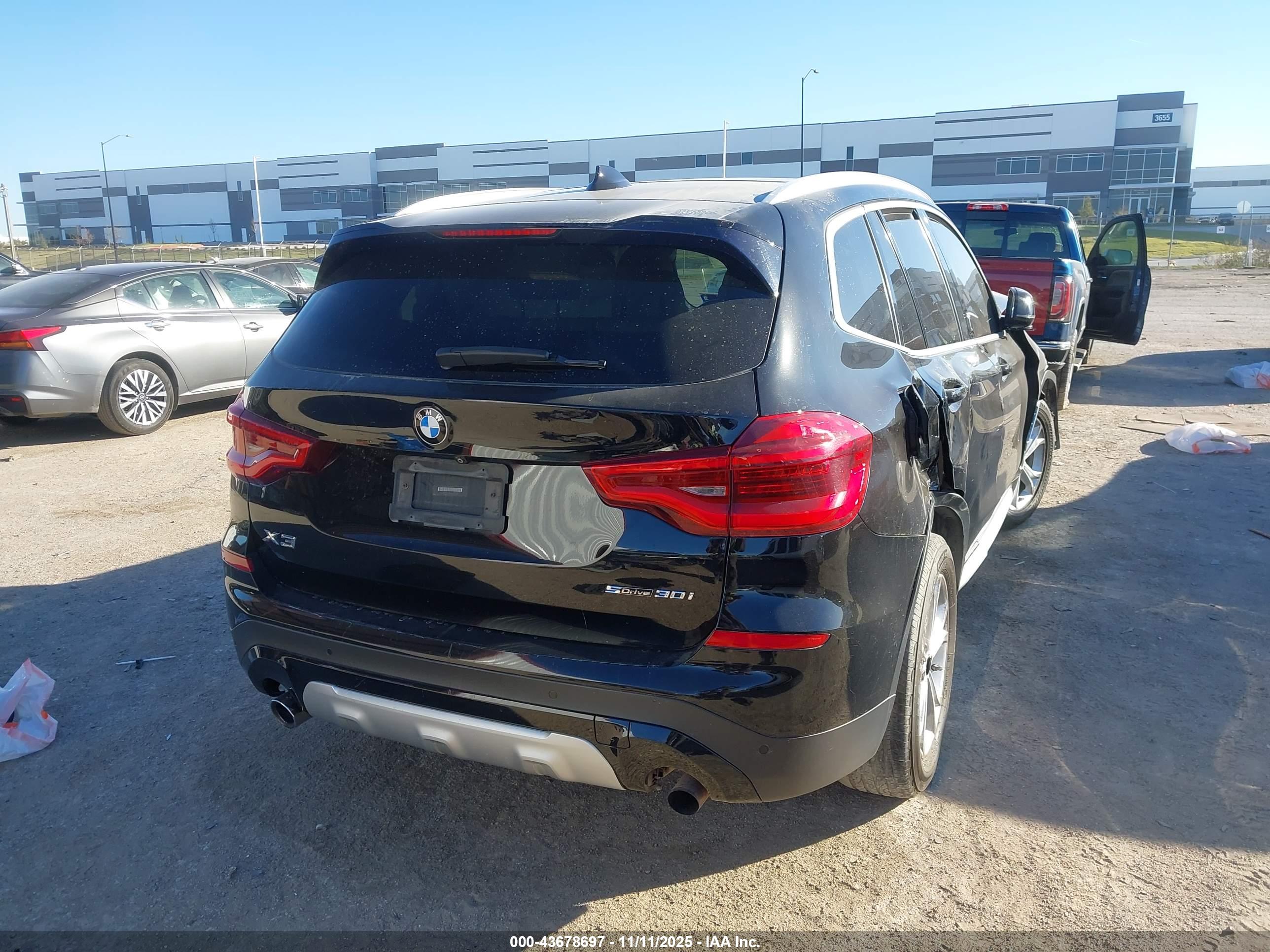 BMW X3 image 4