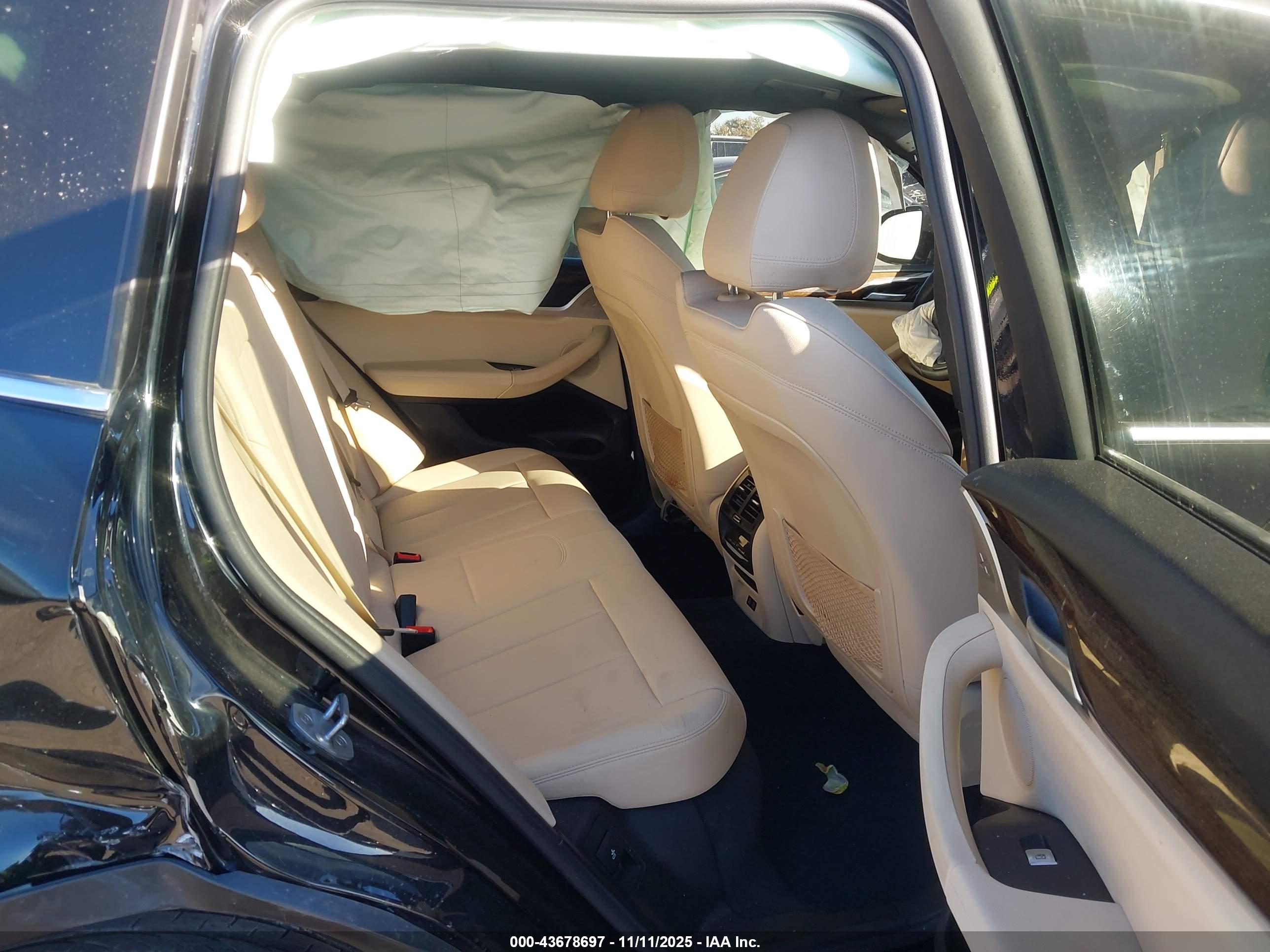 BMW X3 image 8
