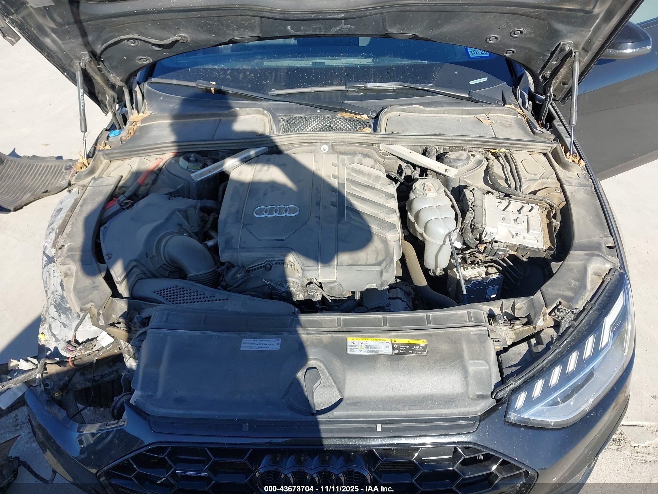 AUDI A4 image 10