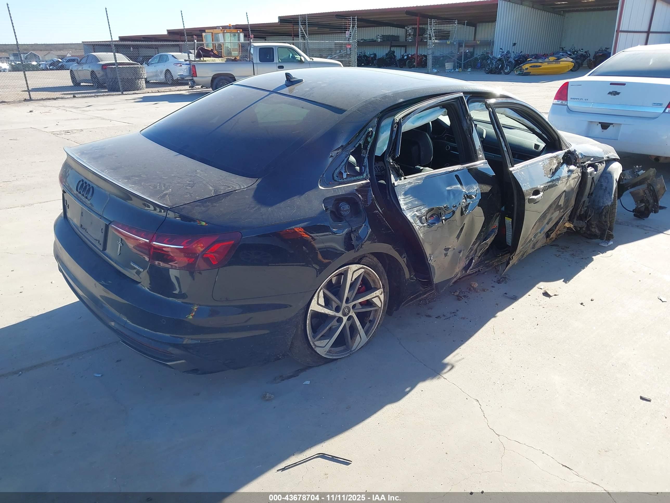 AUDI A4 image 4