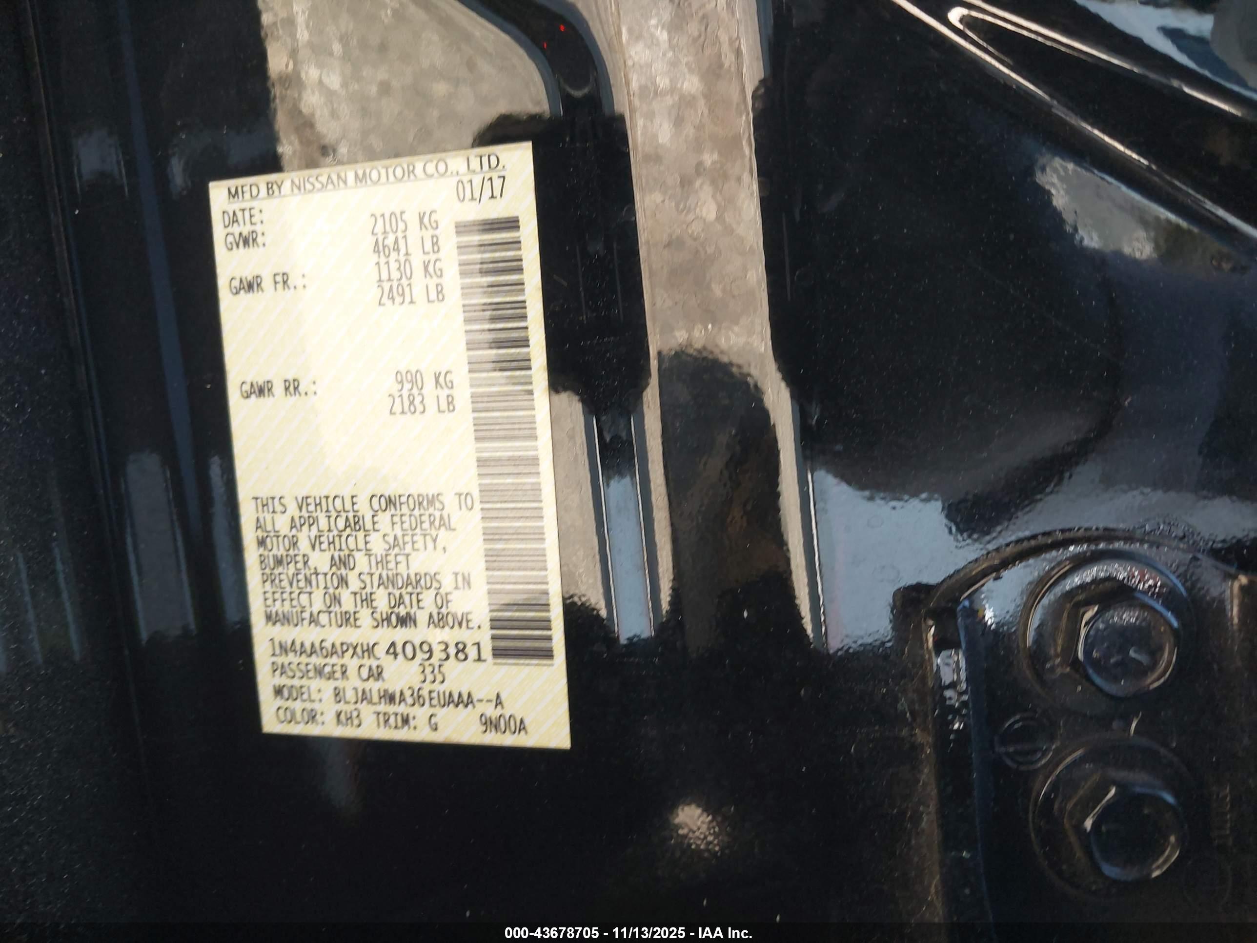NISSAN MAXIMA image 9
