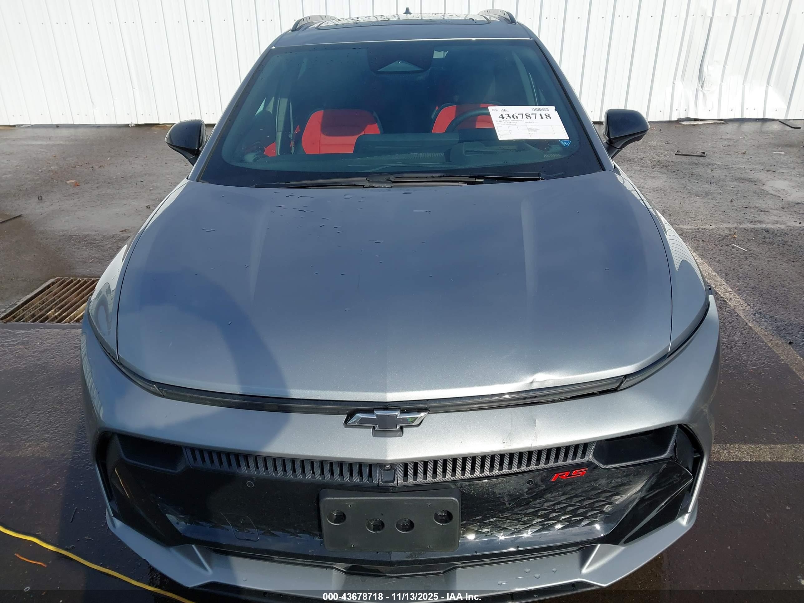 CHEVROLET EQUINOX image 10