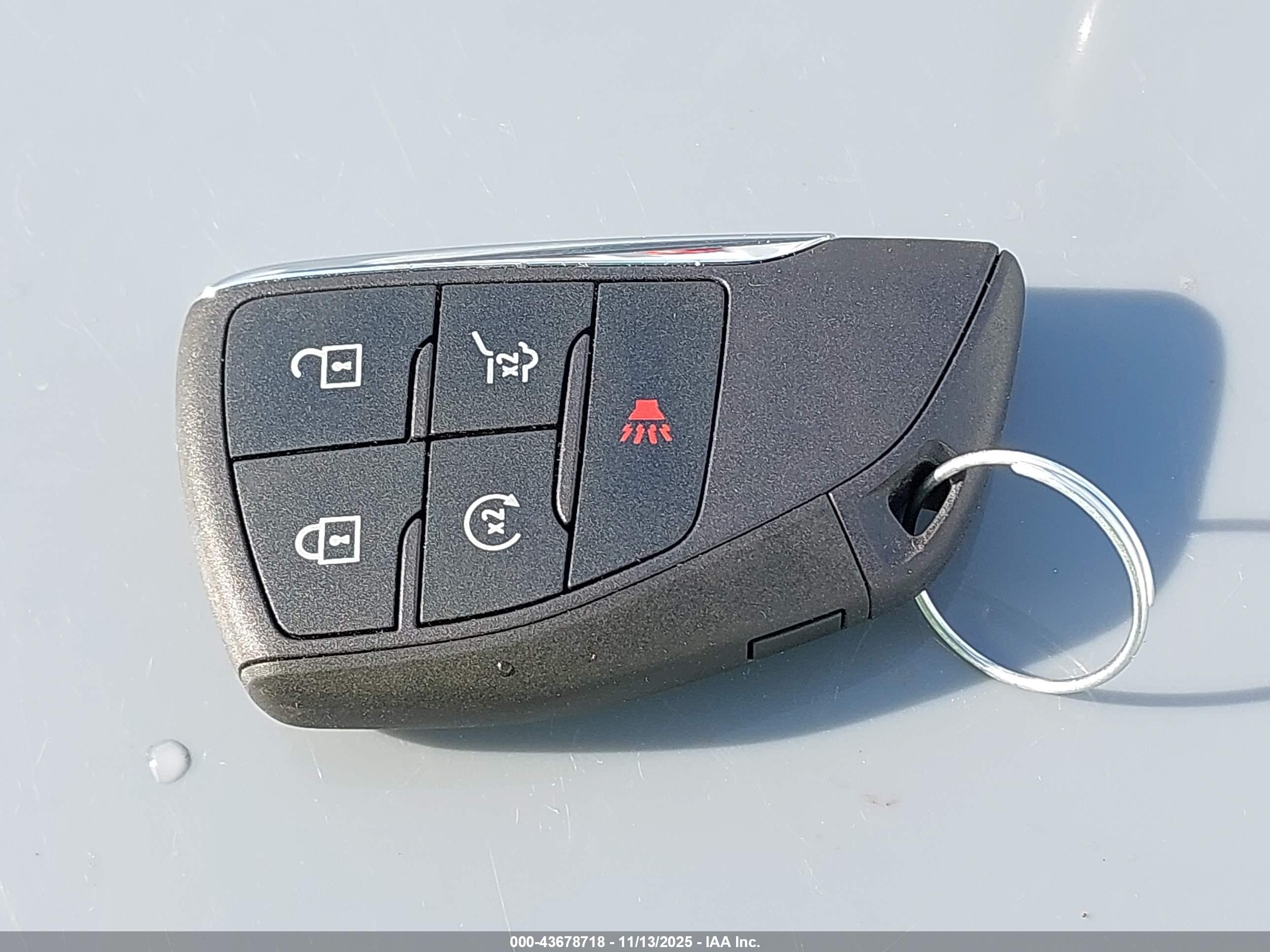 CHEVROLET EQUINOX image 11