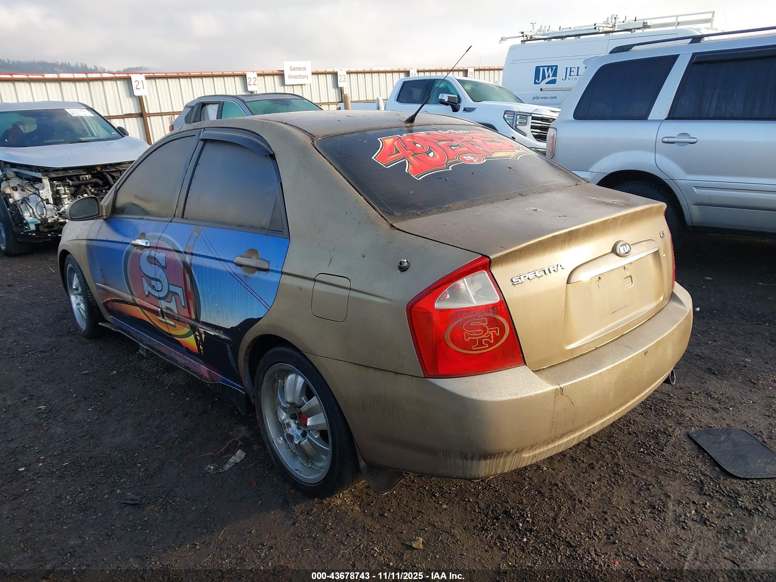 KIA SPECTRA image 3
