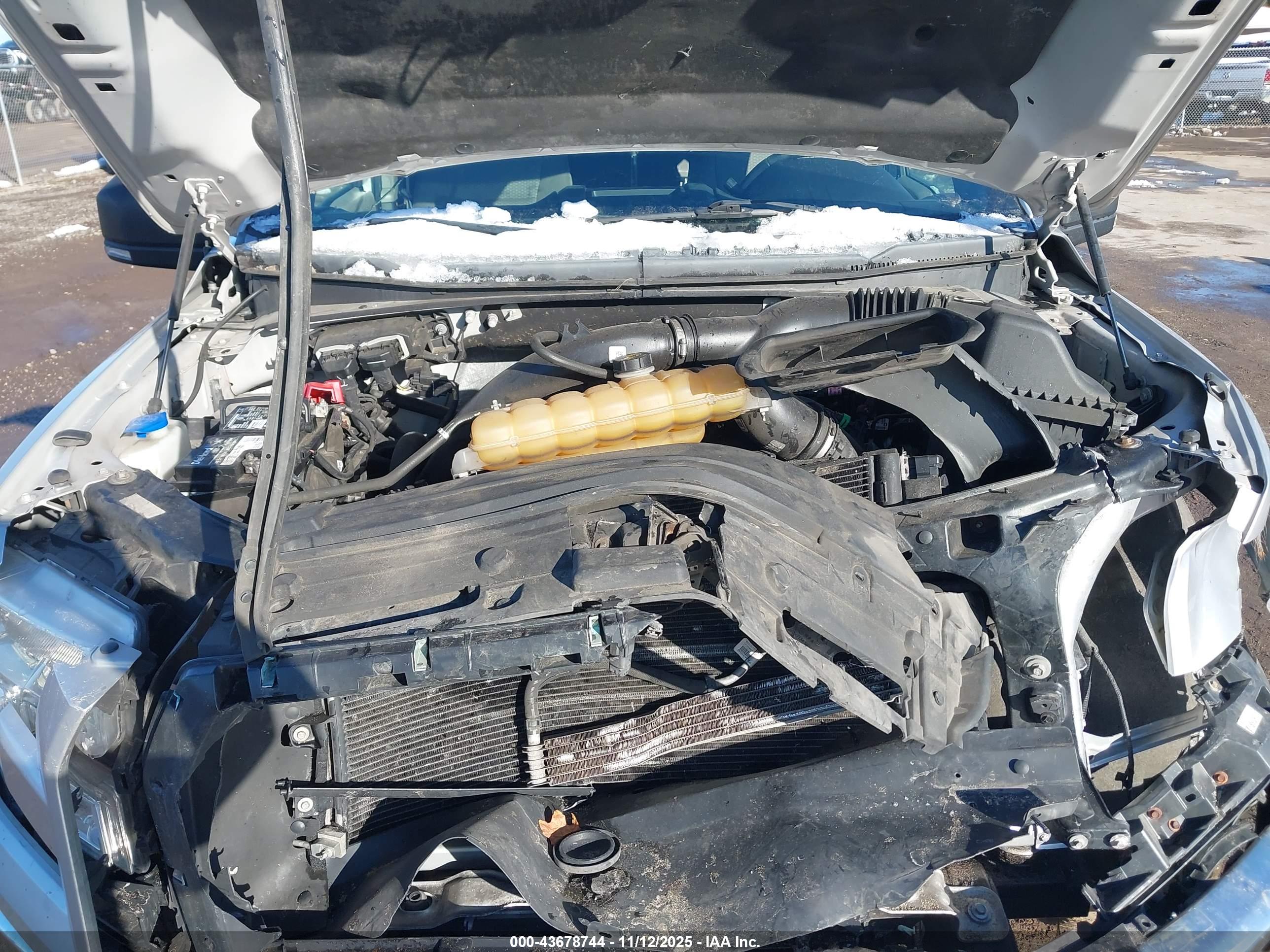 FORD F-150 image 10